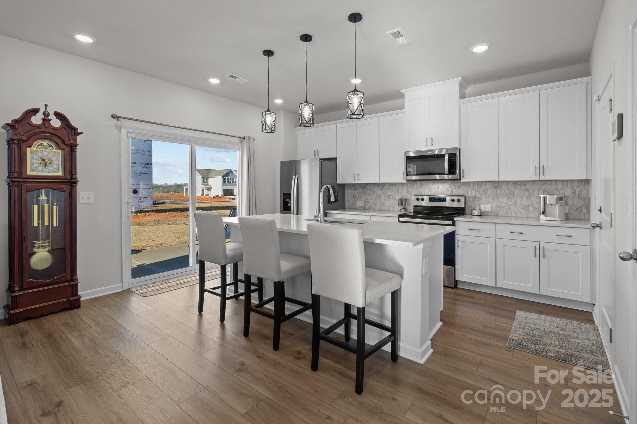 1124 Jeffery Dean Court