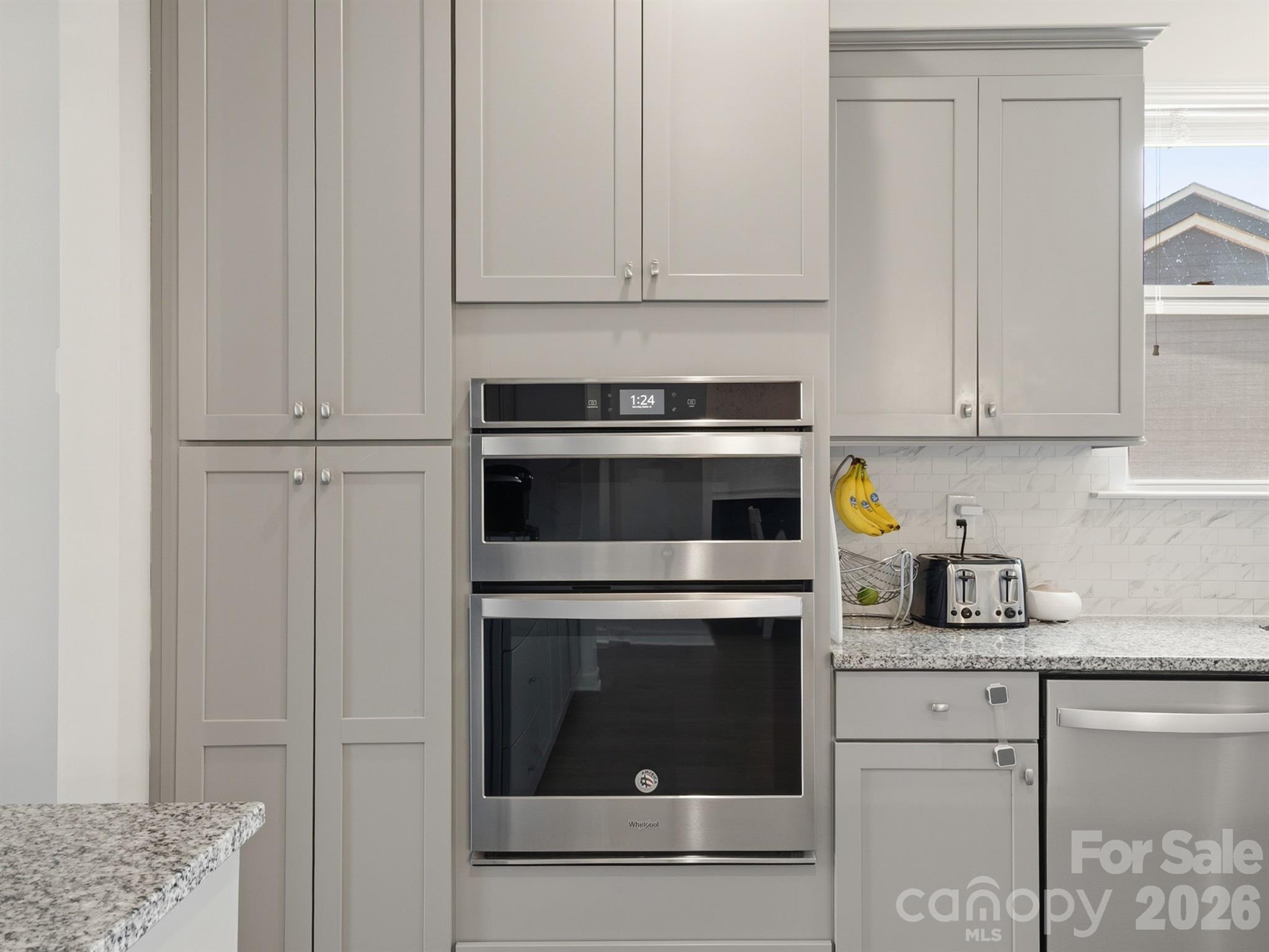 Lake Crest - Residential