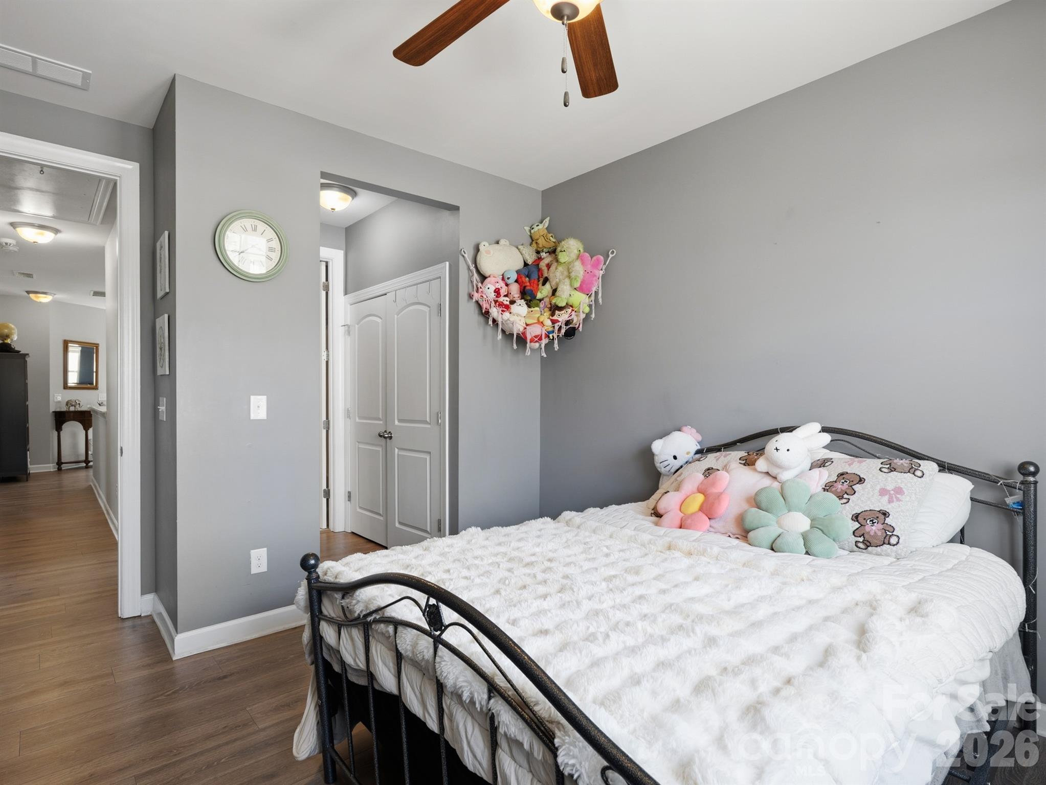 Lake Crest - Residential