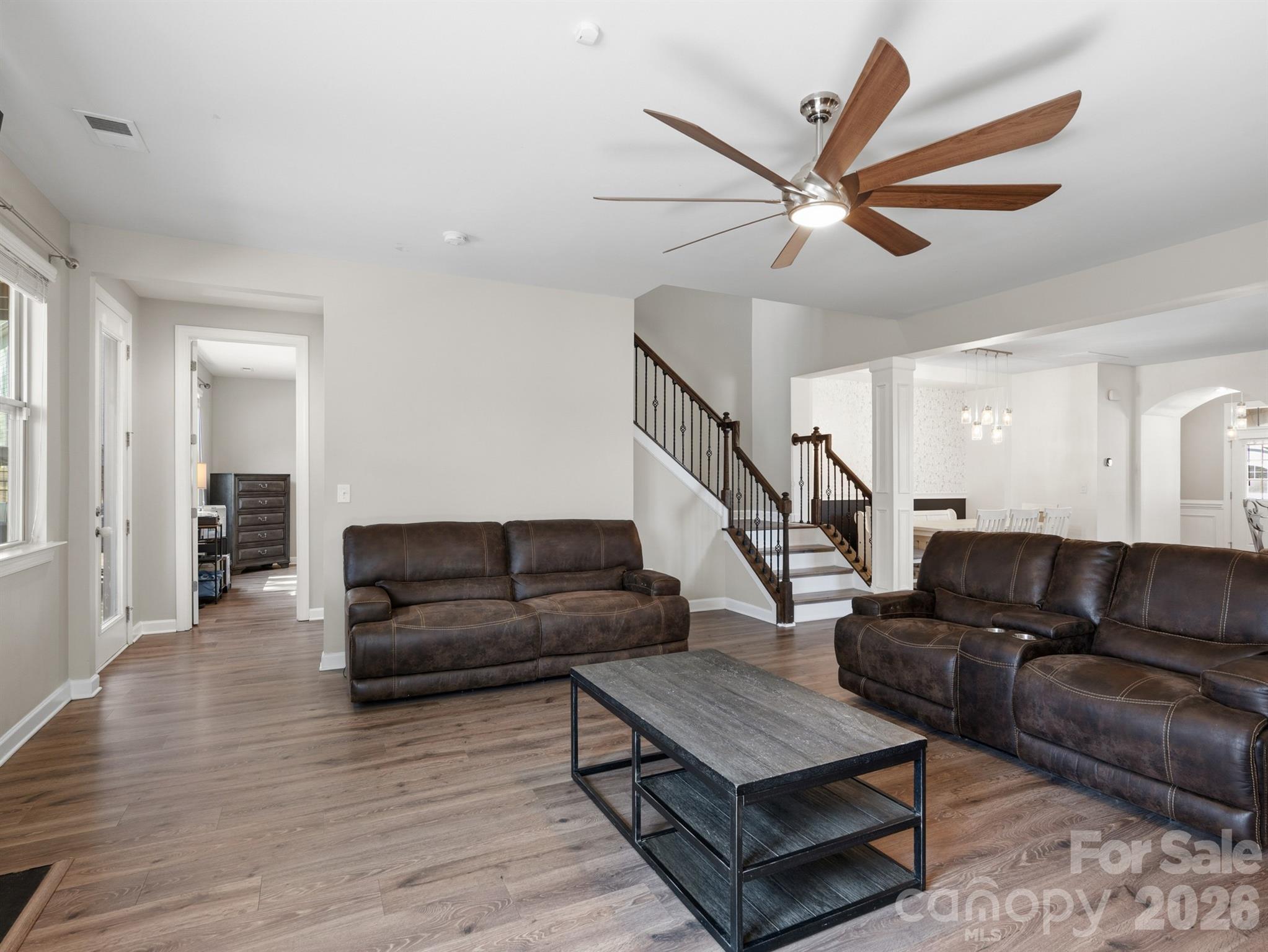 Lake Crest - Residential