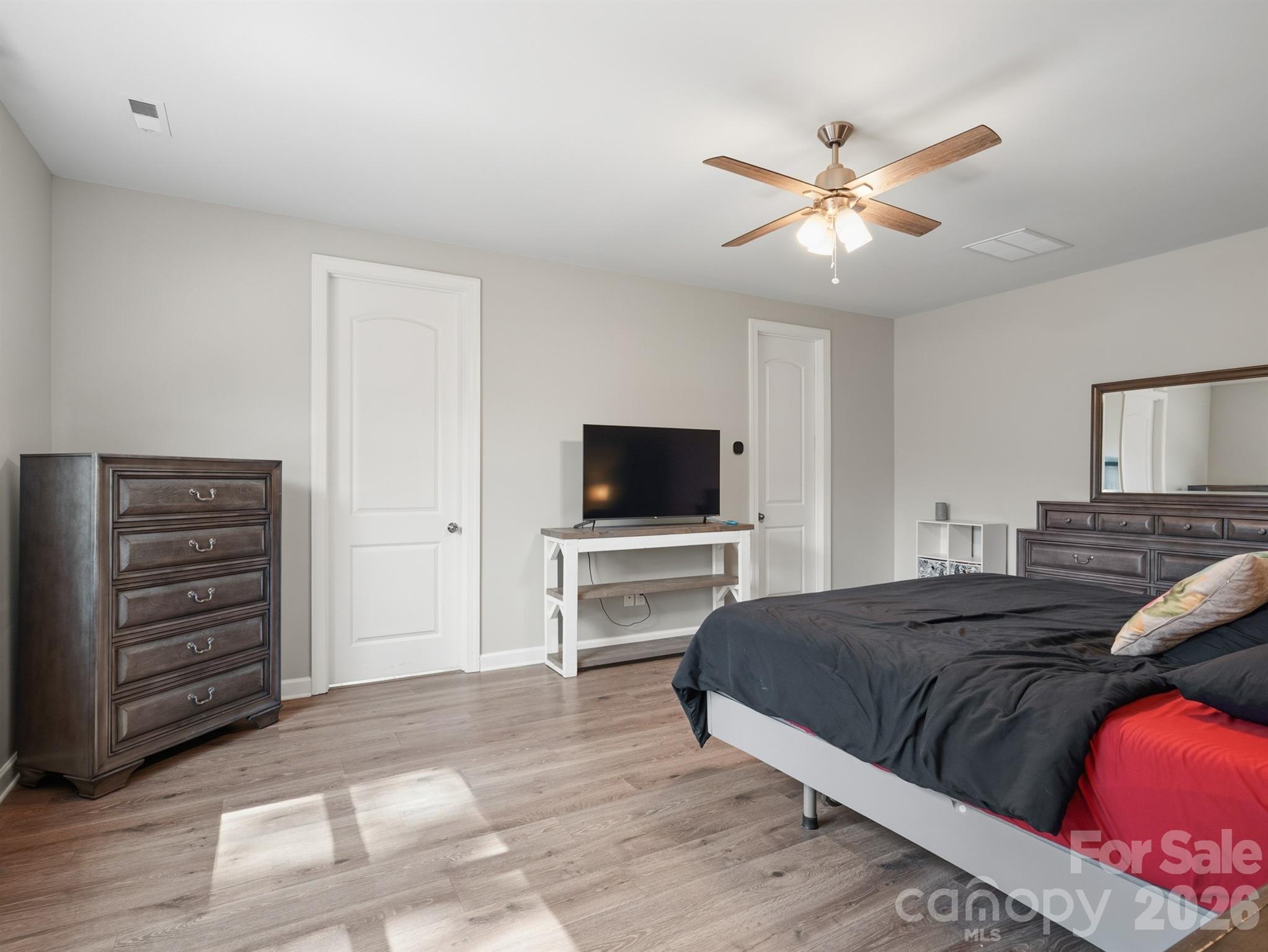 Lake Crest - Residential