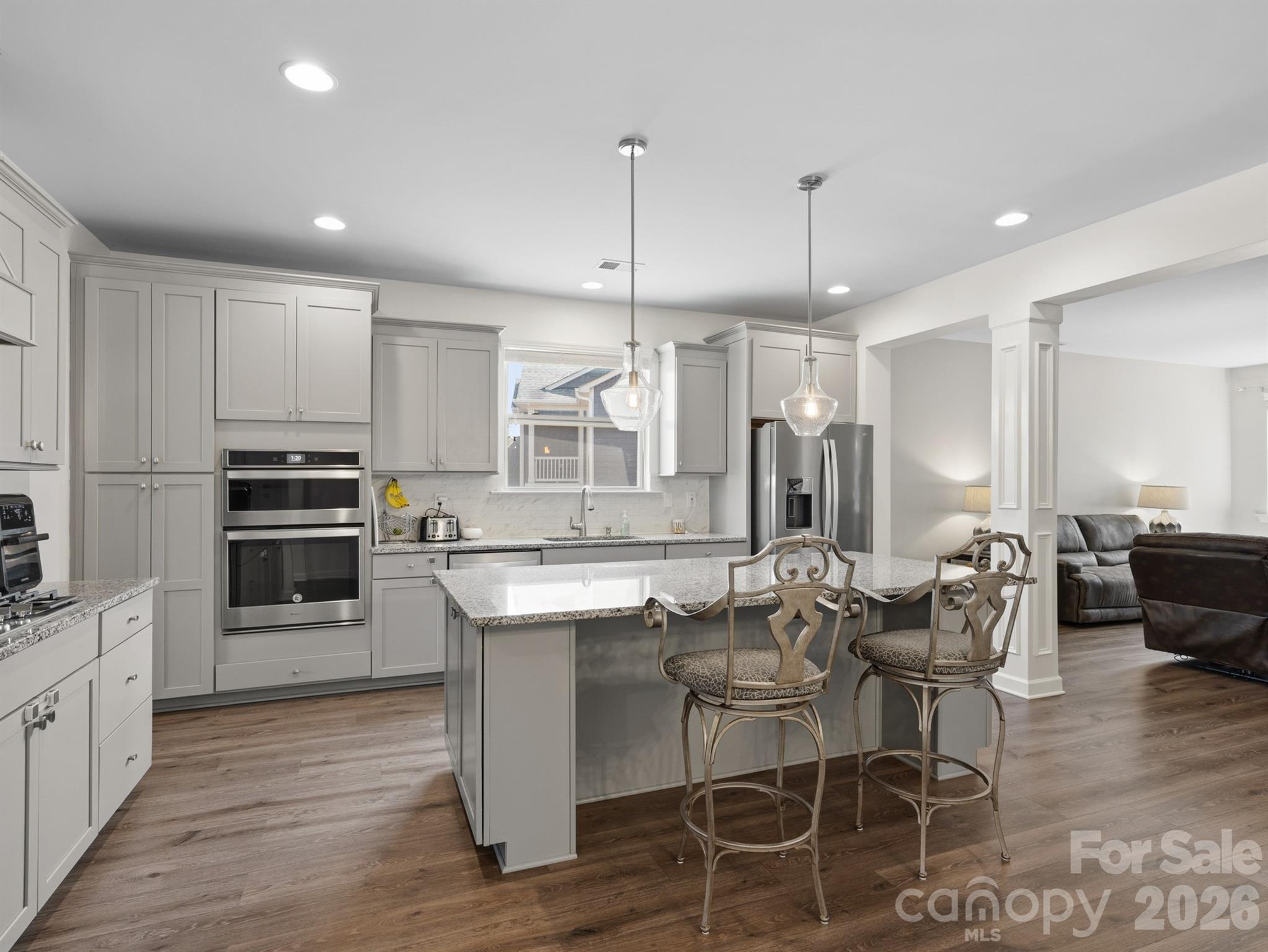 Lake Crest - Residential