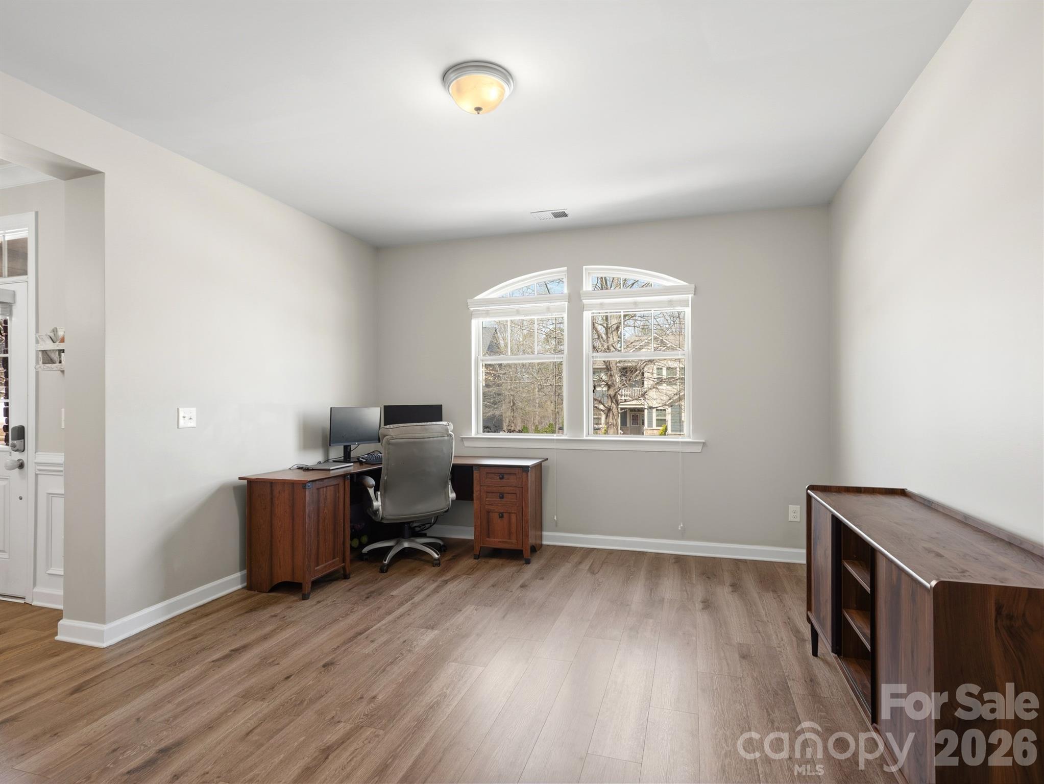 Lake Crest - Residential