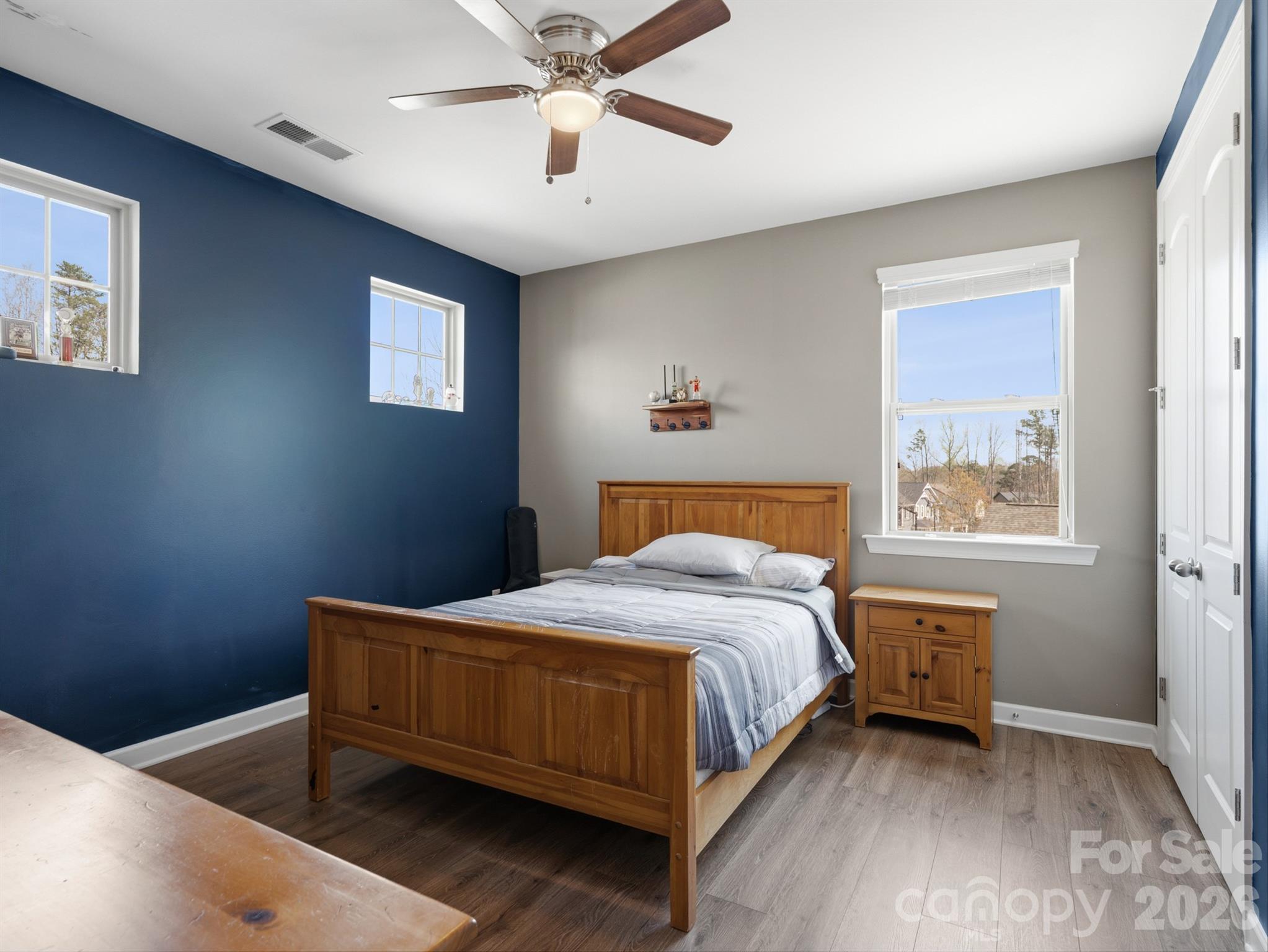 Lake Crest - Residential