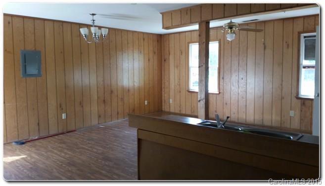 Twelve Oaks - Residential