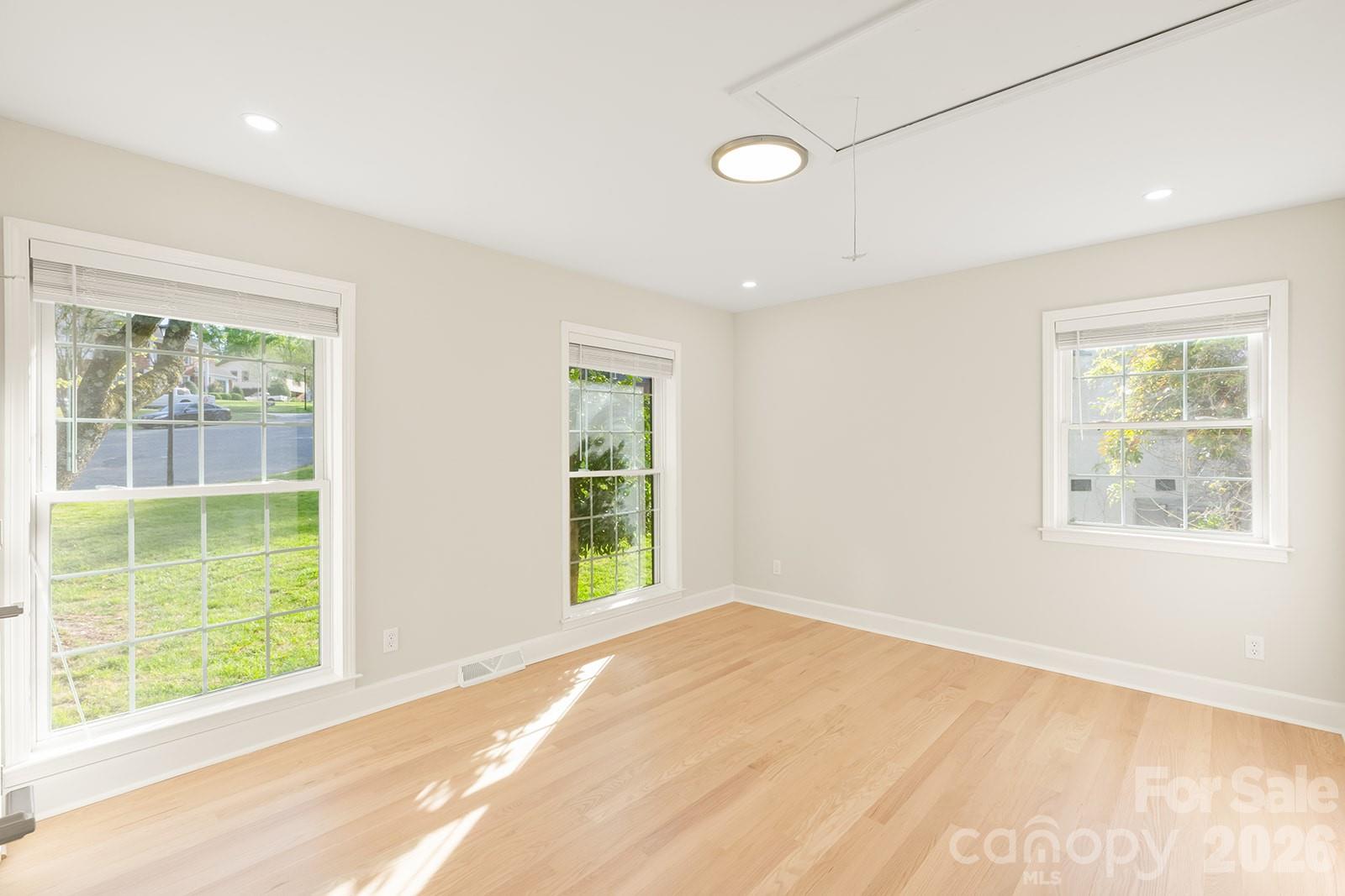 Heritage Woods - Residential