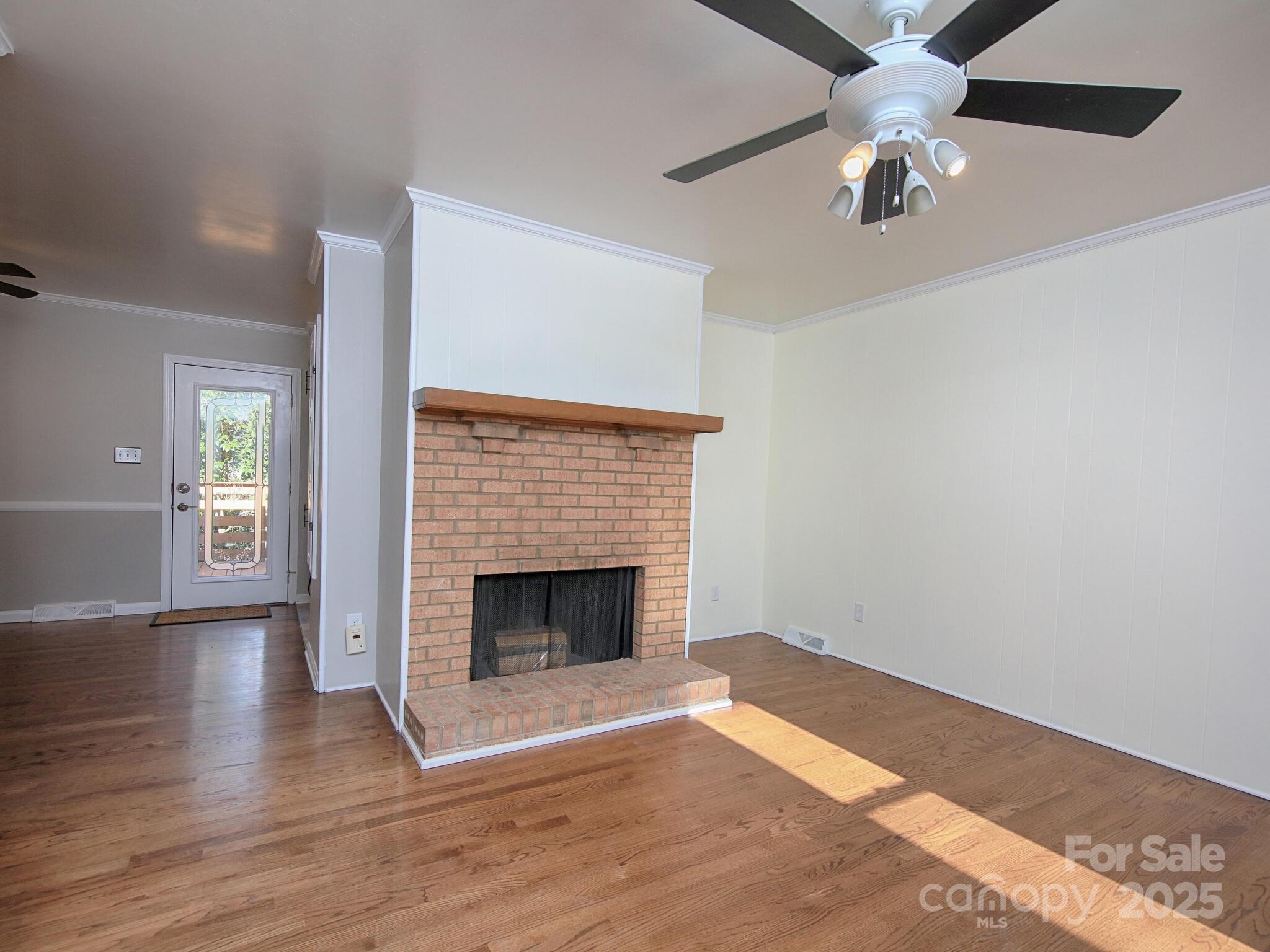 5315 Ruth Drive