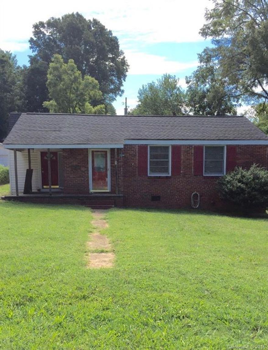 Great investment home just steps away from Plaza Midwood & NODA.  Close to the new light rail.    SOLD AS-IS.