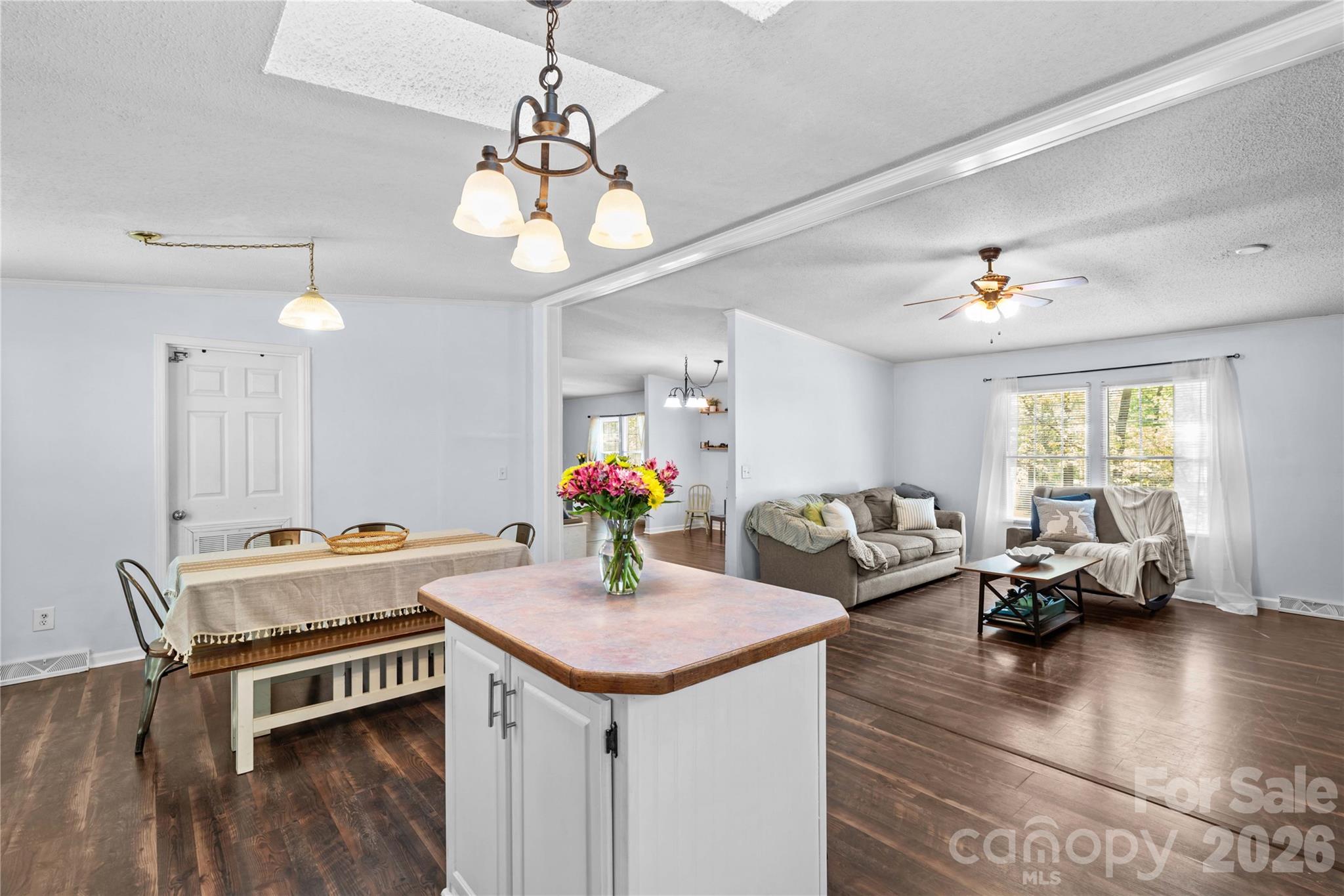 Windward Pointe - Residential