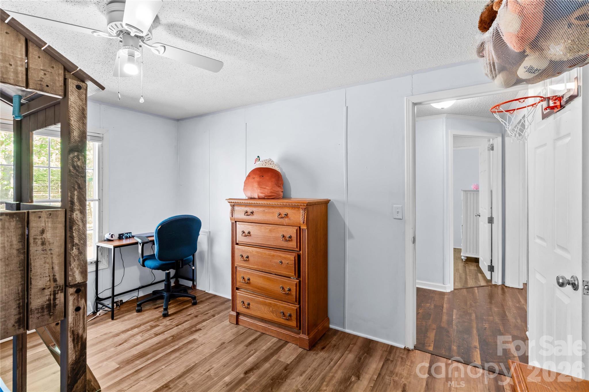 Windward Pointe - Residential