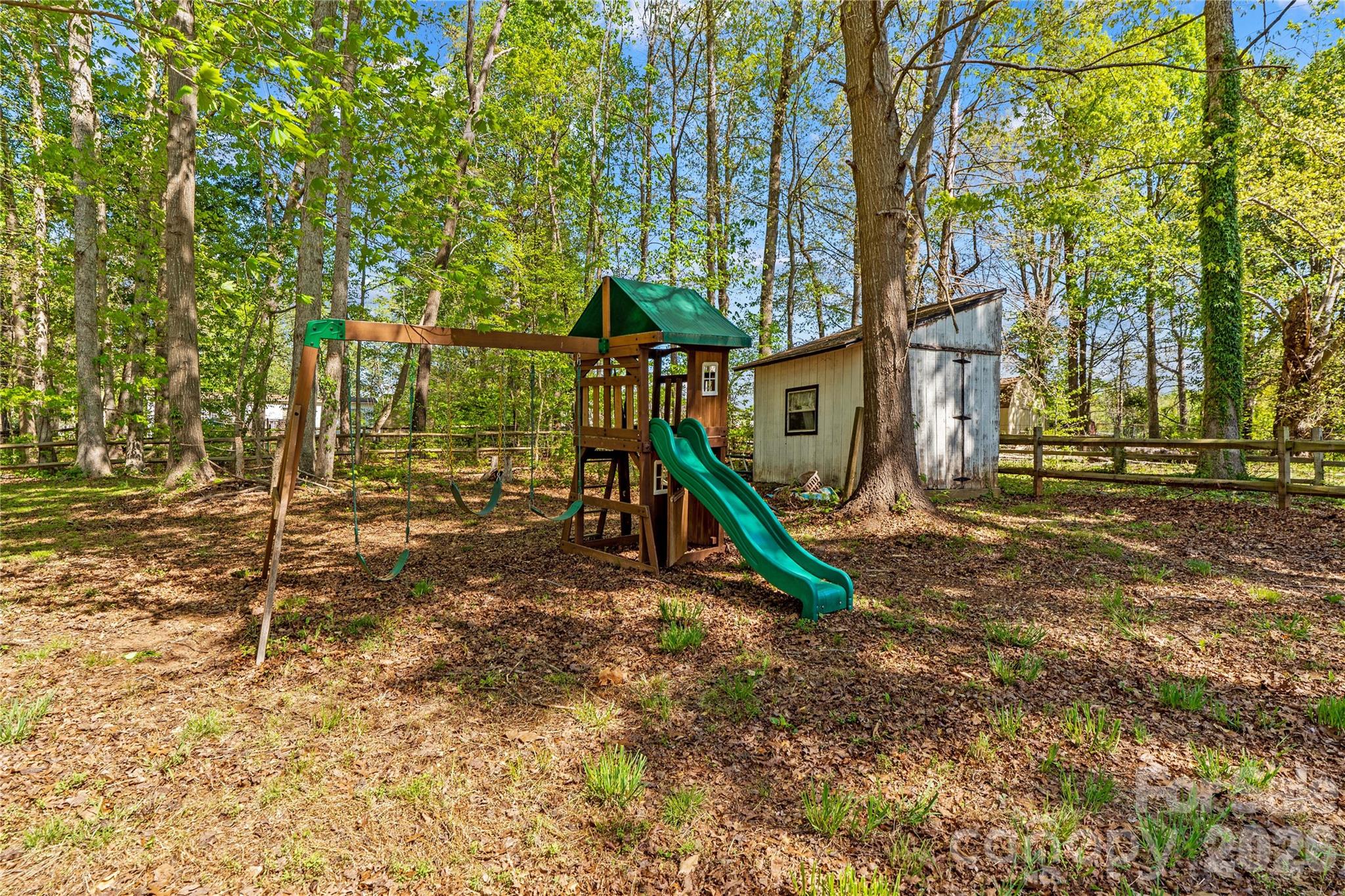 Windward Pointe - Residential