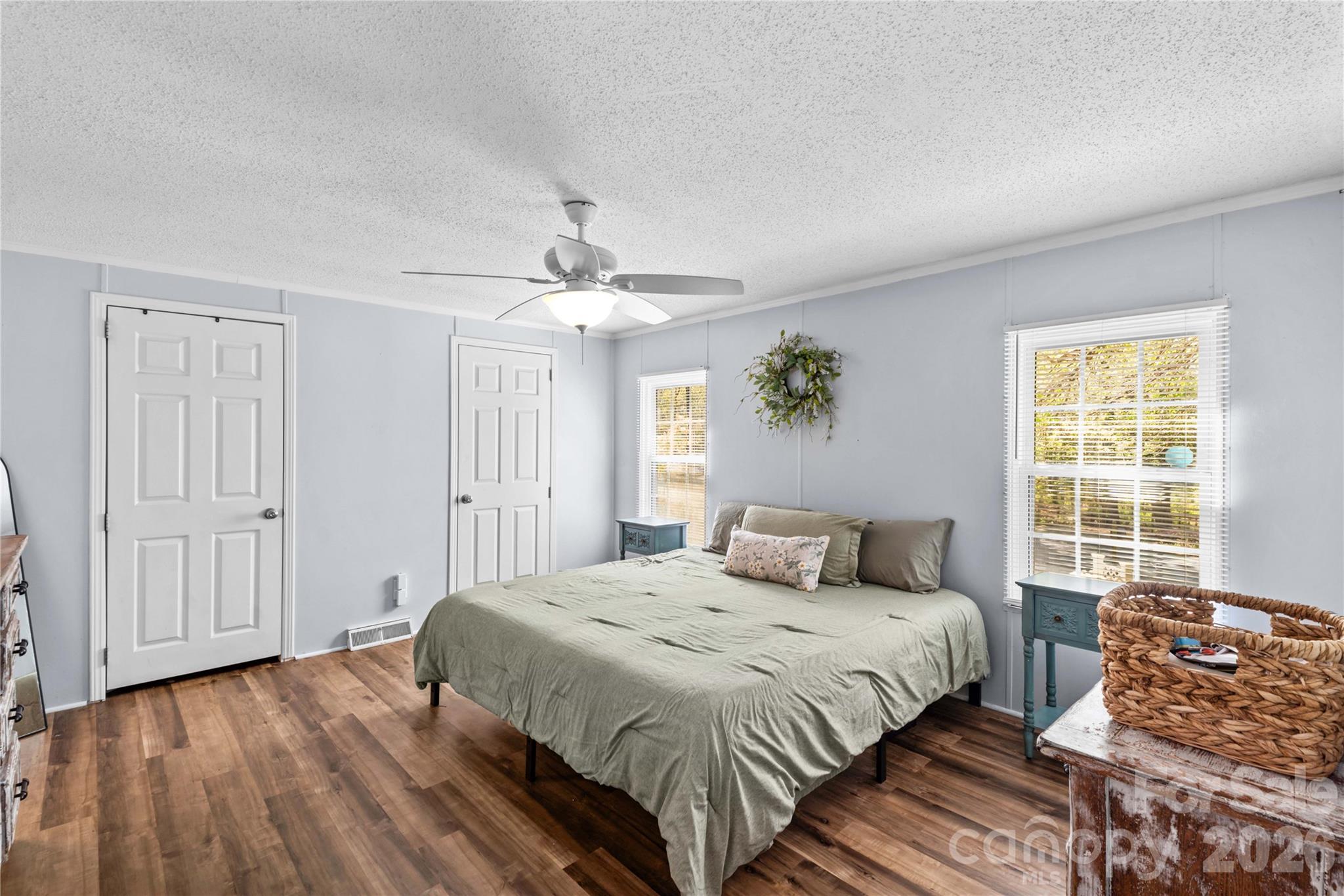 Windward Pointe - Residential