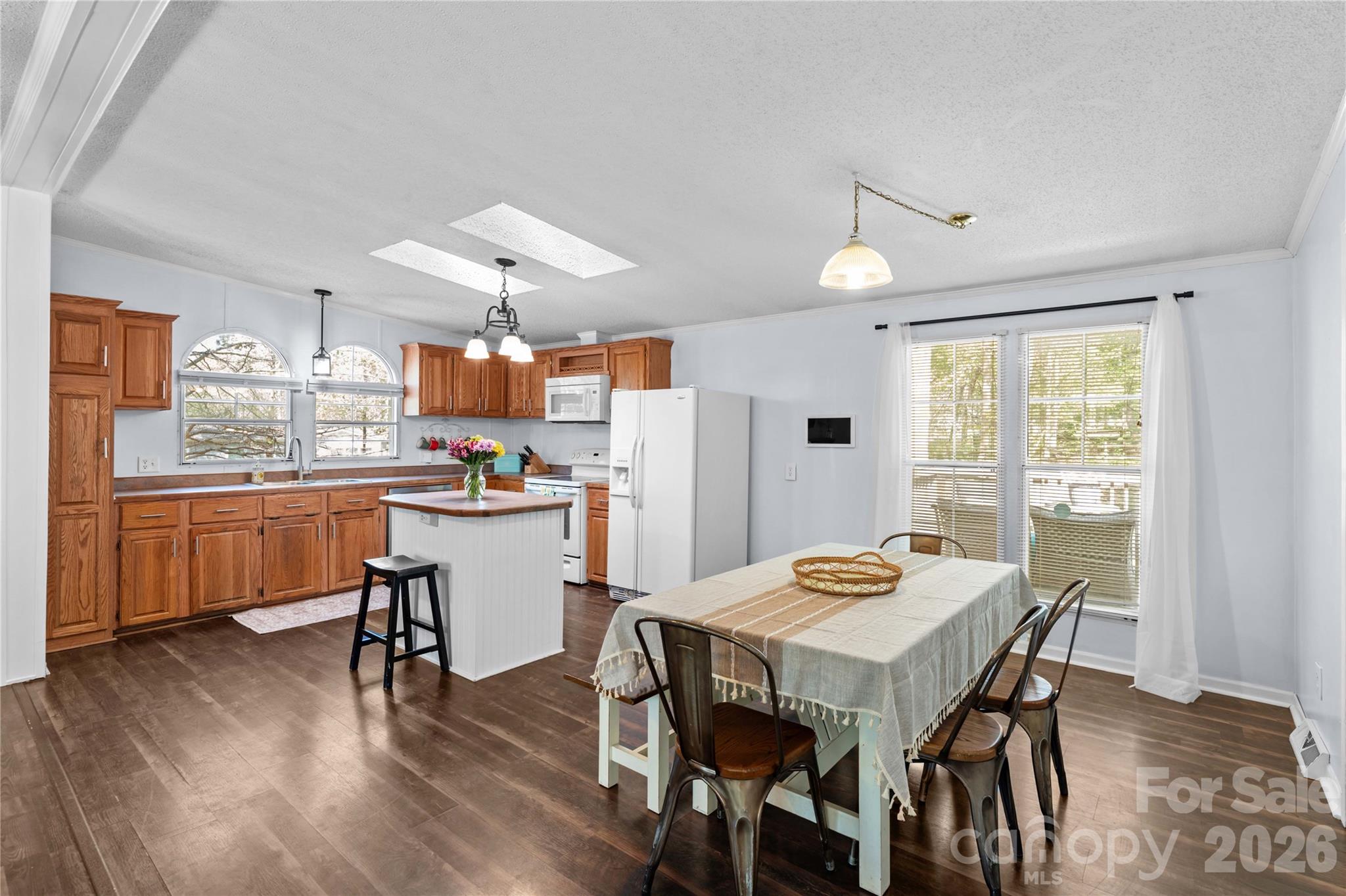 Windward Pointe - Residential