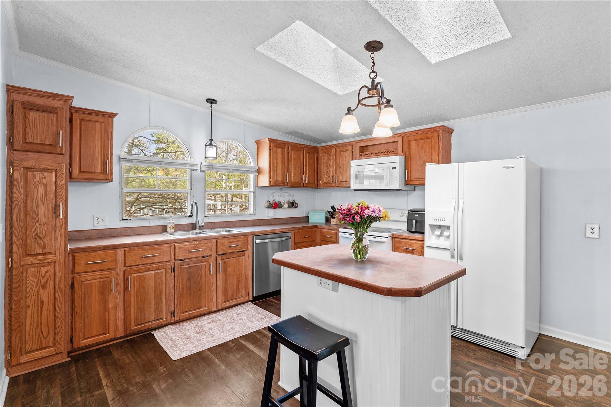 Windward Pointe - Residential