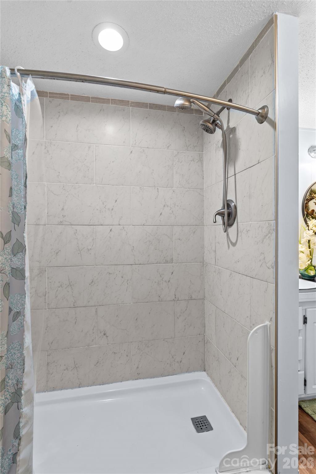 Windward Pointe - Residential