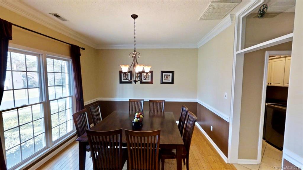 Wiltshire Manor - Residential