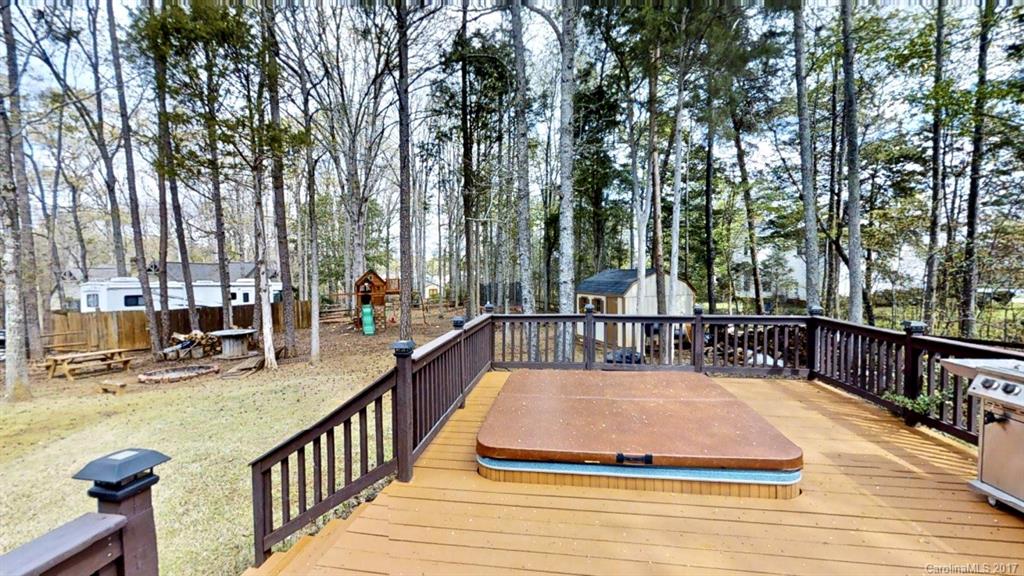 Wiltshire Manor - Residential