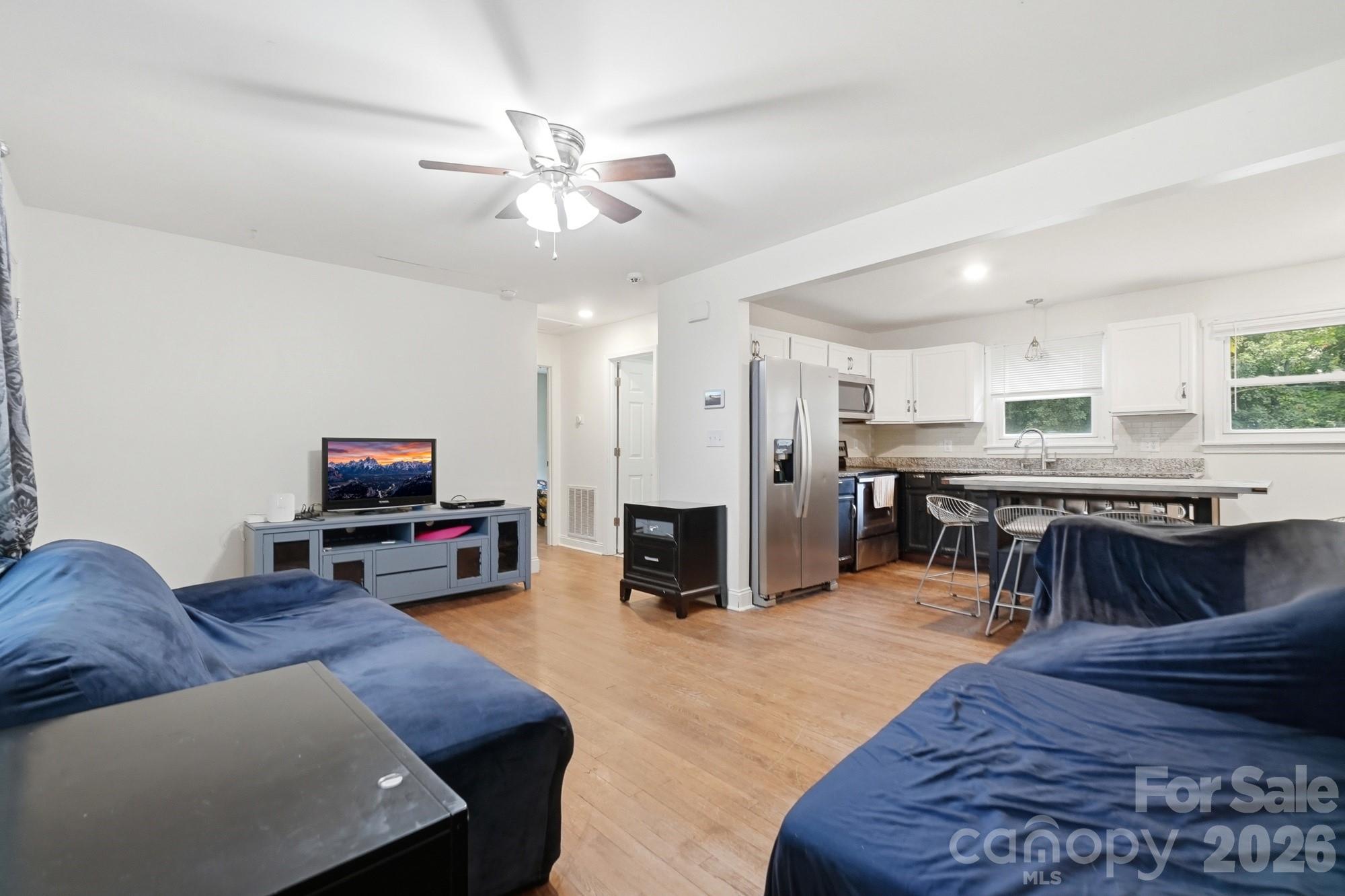 1326 Washington Lane
