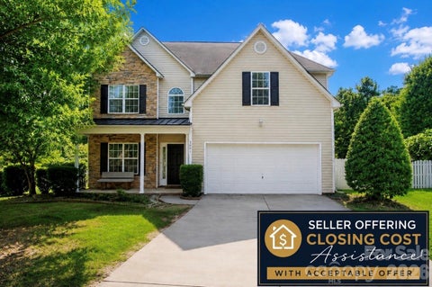 Photo of 2001 Choke Berry Way, Waxhaw, NC 28173 (MLS # 4401025)