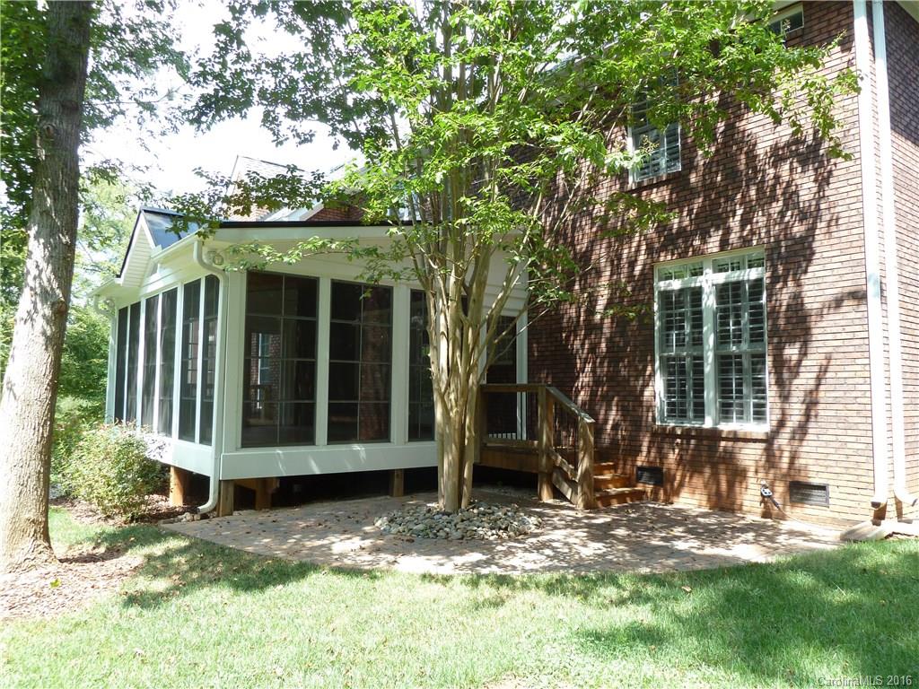 Holland Springs - Residential