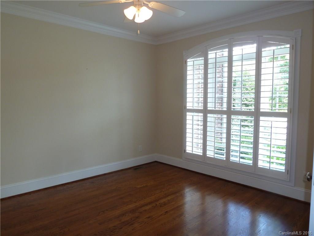 Holland Springs - Residential