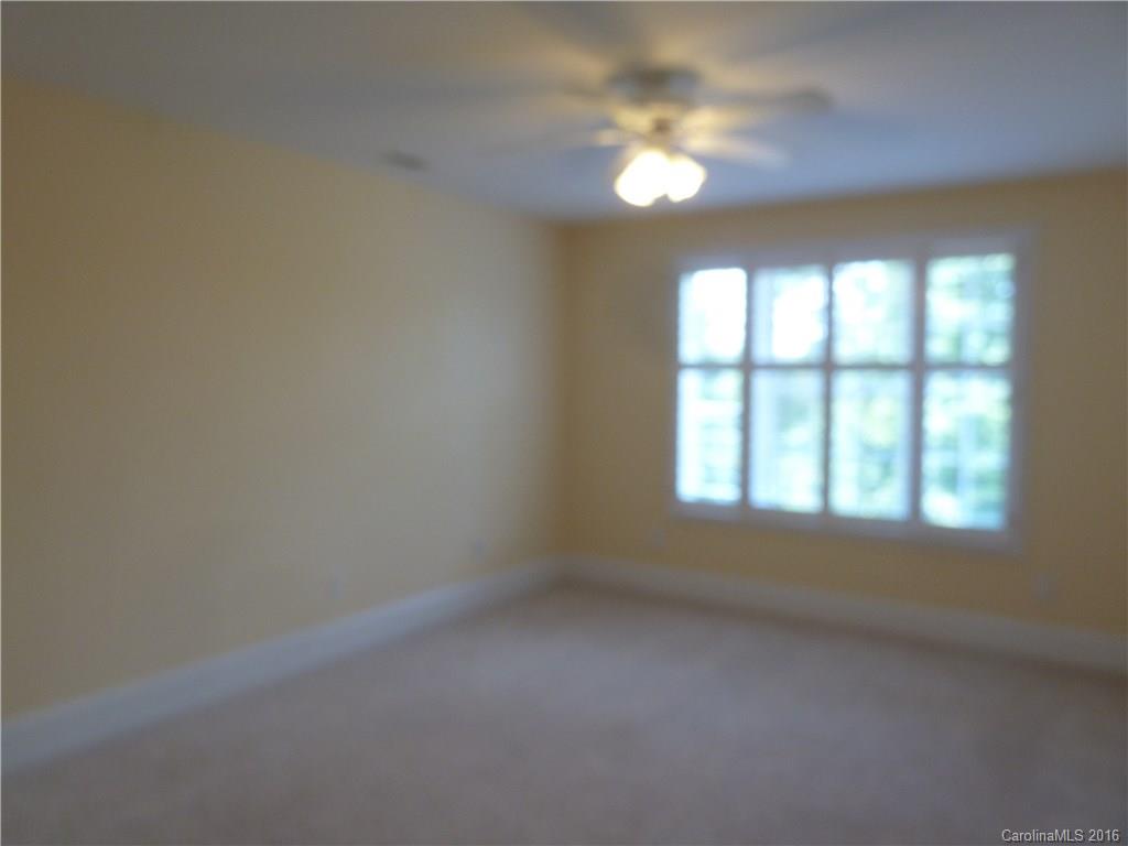 Holland Springs - Residential