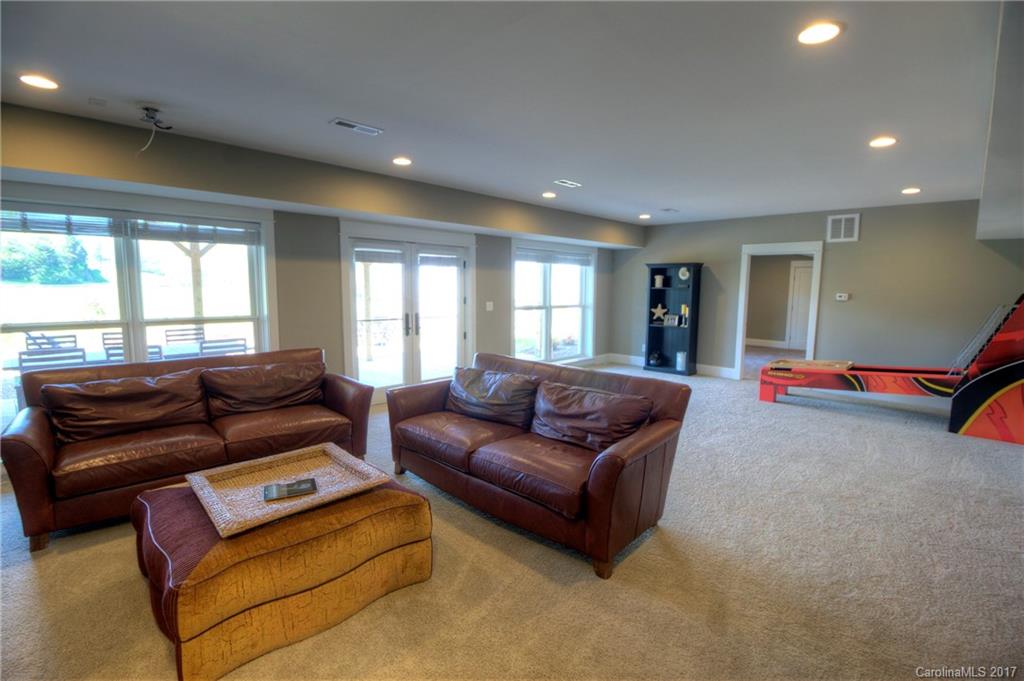 Westmoreland Farm - Residential
