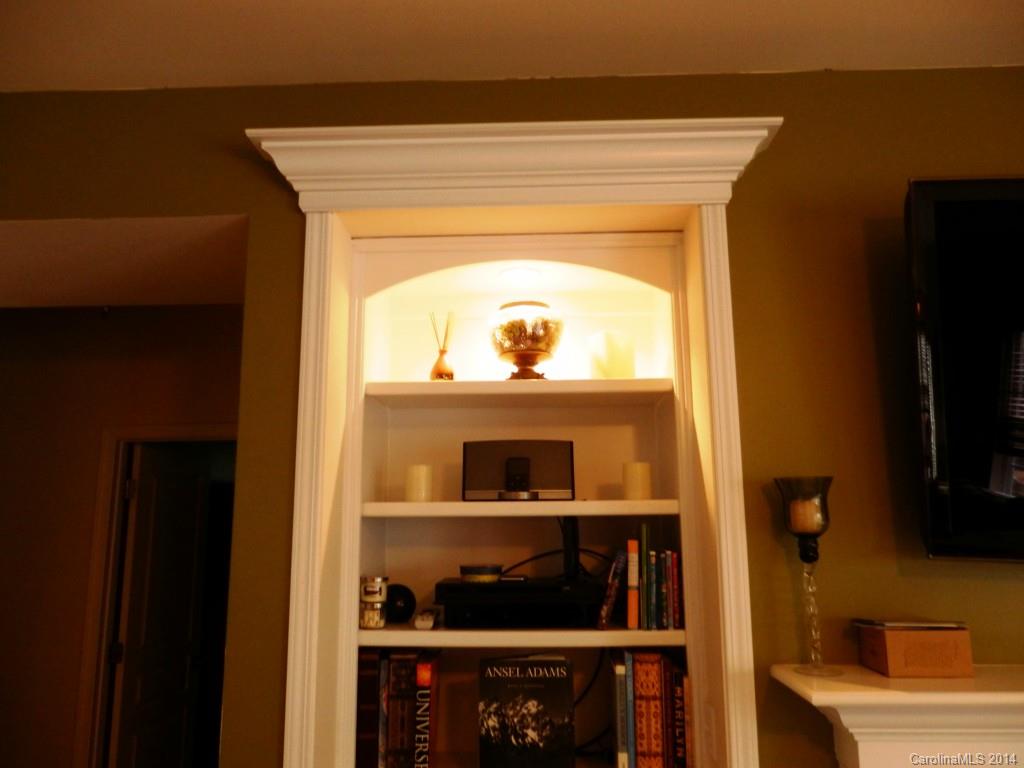 Old Stone Crossing - Residential