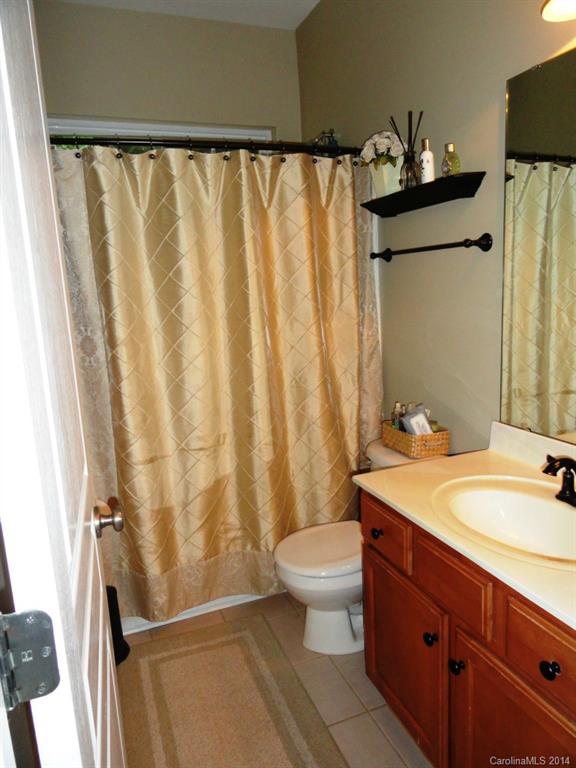 Old Stone Crossing - Residential