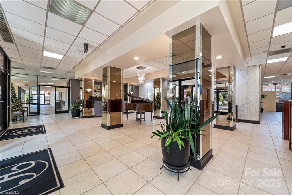 1101 N Elm Street 603