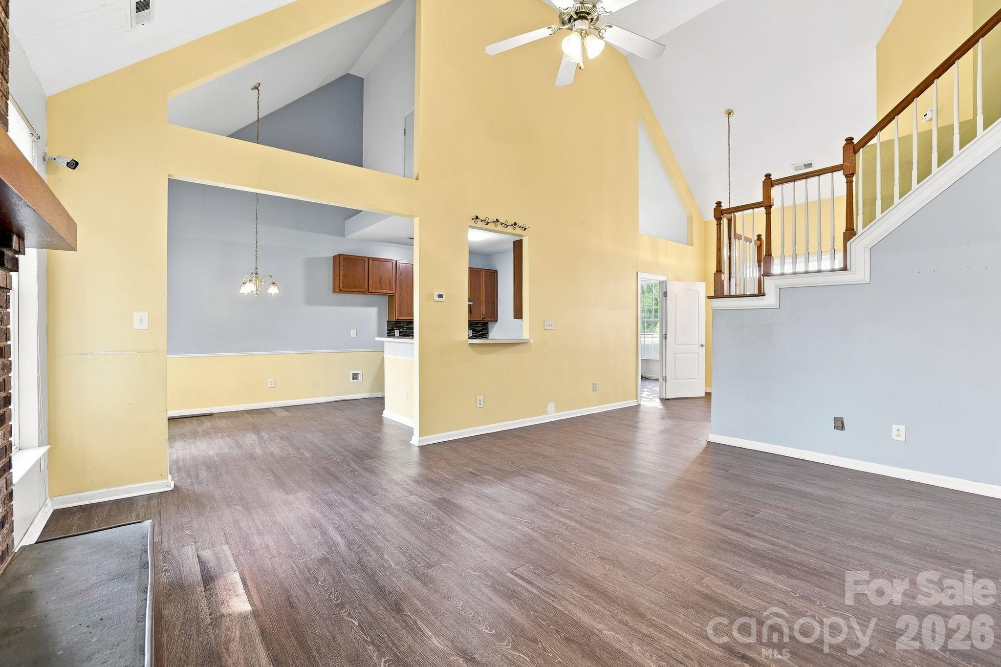 1000 Barbee Farm Drive