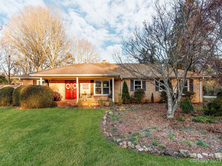 Welcome to this beautiful updated comfortable Floor Plan with Easy Flow Entertaining! Full Brick w/ Rocking Chair Front Porch. 3 Bedrooms. 2 1/2 Baths. Updates include new roof(2015), HVAC(2018),windows(2023), appliances(2022), pool and all components(2020) tankless water heater. Primary bedroom has multiple closets with a large walk in. Fully updated Eat-In-Kitchen w/ Lots of Counter Space. Huge Great Room w/ Fireplace, Sunroom/Breakfast Room with Tile Flooring, Bonus Room, Fenced Yard with pool . A large portion of back yard is turf for easy maintenance with a Brick Paver Patio.