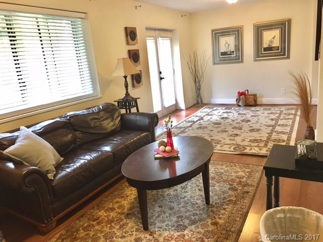 elizabeth - Residential Lease