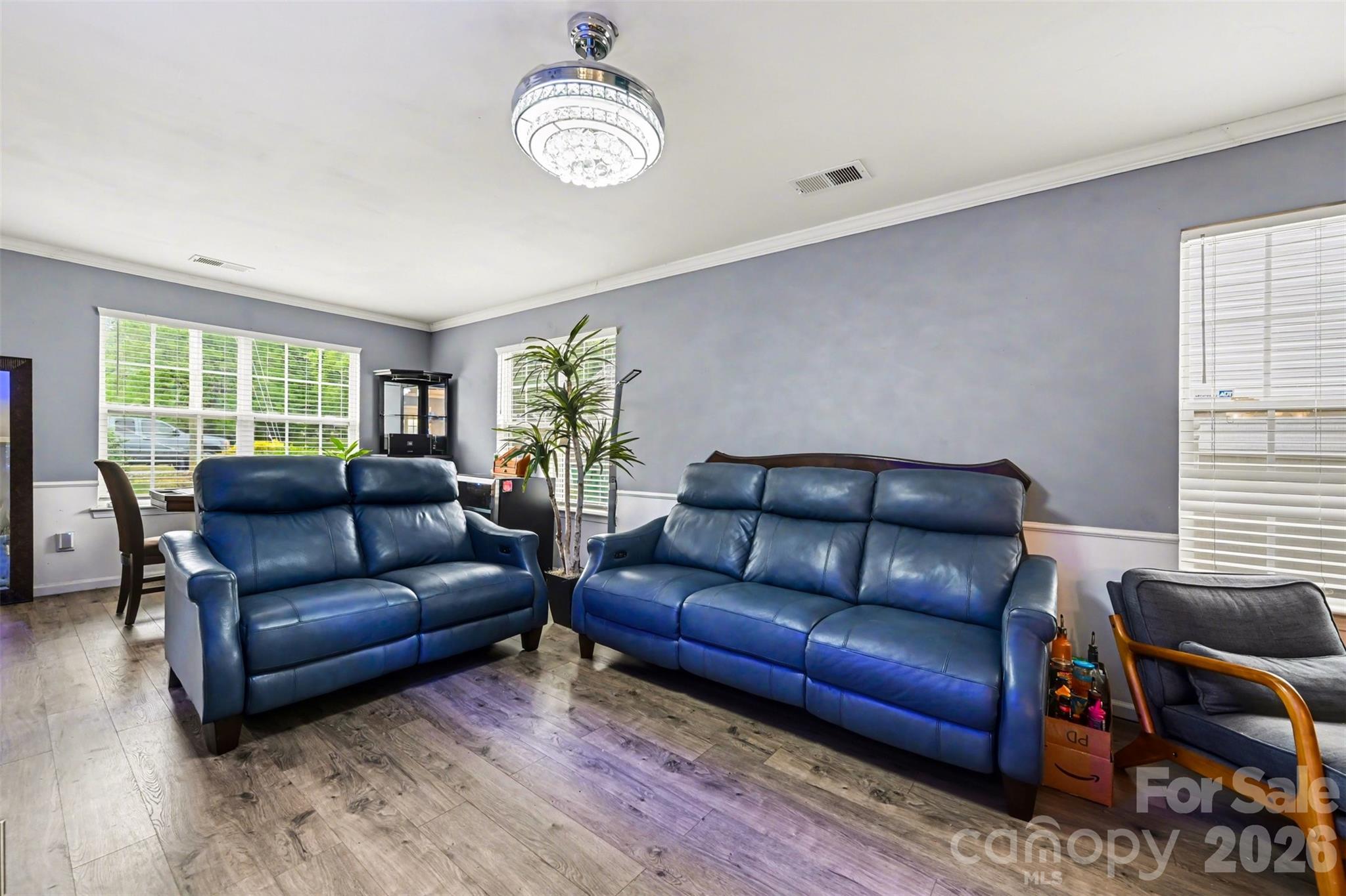 5846 Hewitt Drive