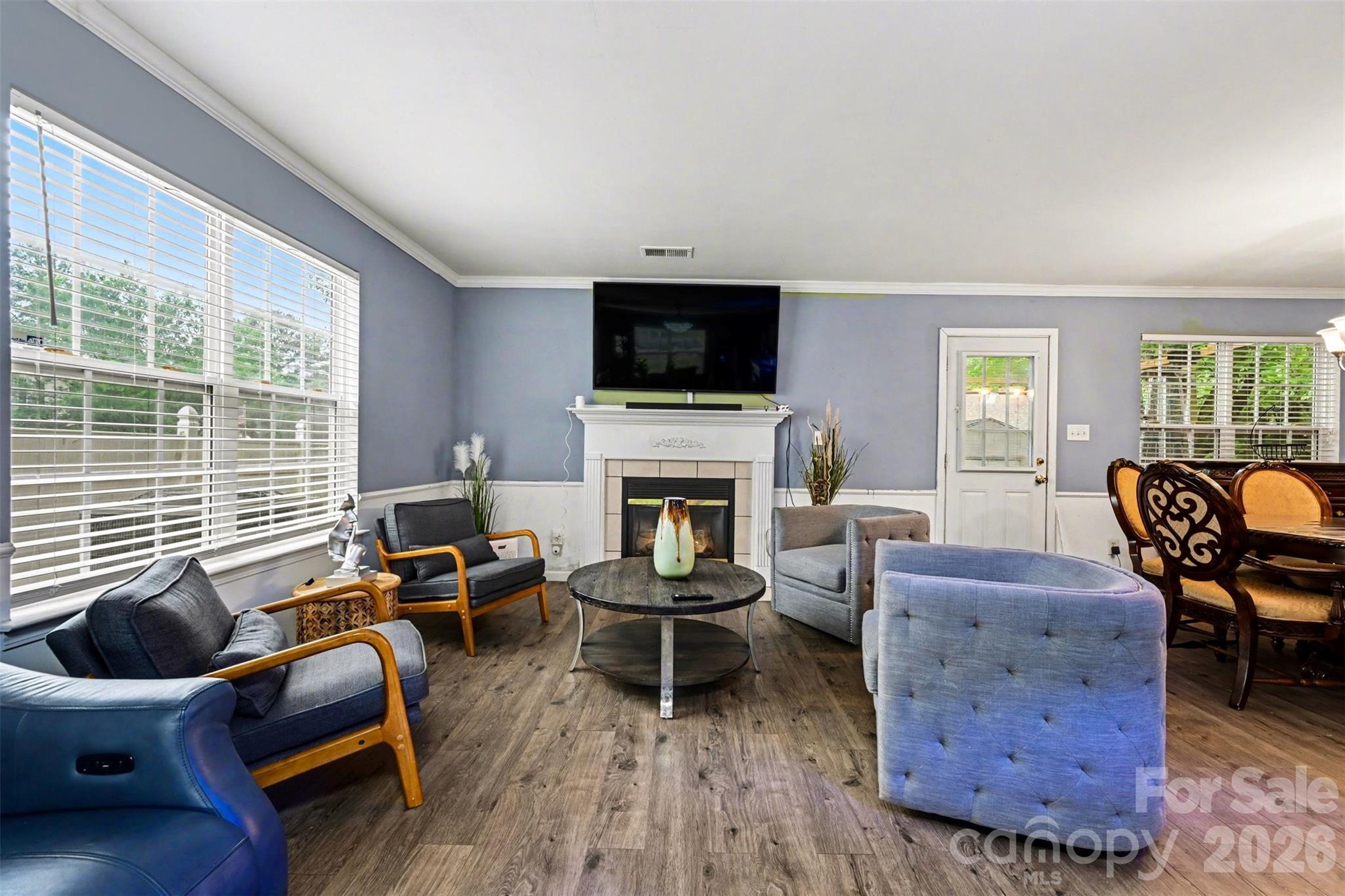 5846 Hewitt Drive