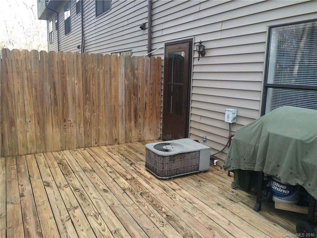 Brookside Townhouses - Residential