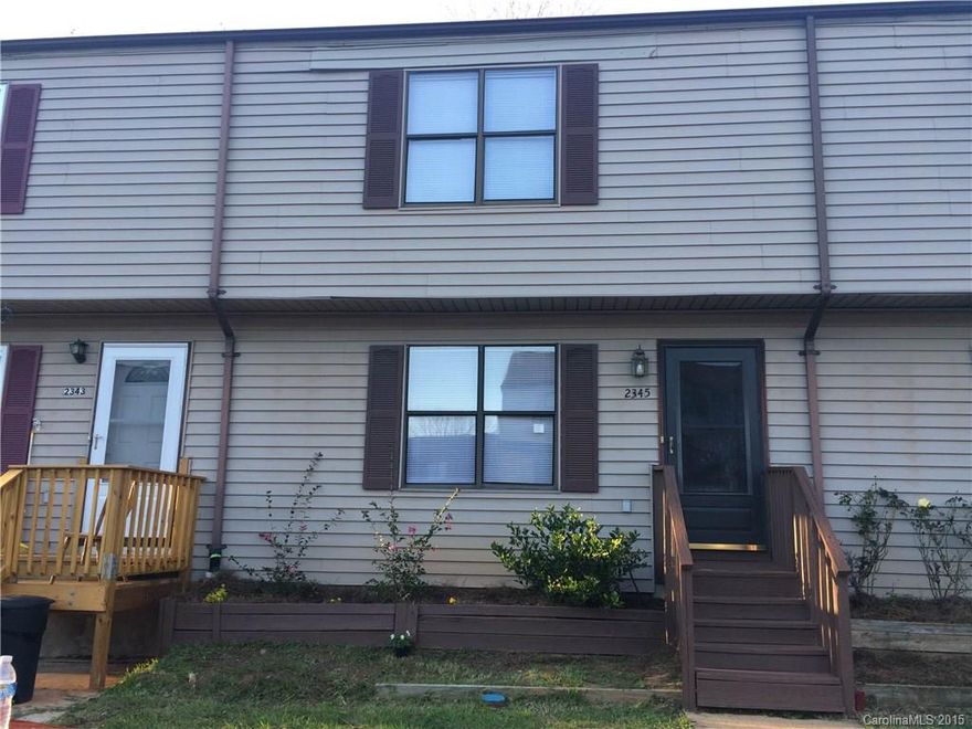 Updates, new carpet and paint, full basement, large rear deck, 3Br 2-1/2ba, 1600+ square feet for 99k!!!! That's right! No HOA fees, close to I-77 and shopping, so many positives, come look!!!