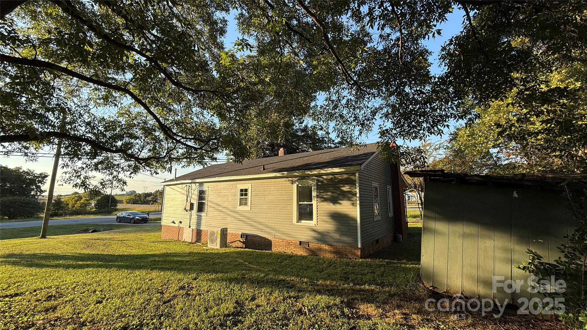 3839 W Dixon Boulevard