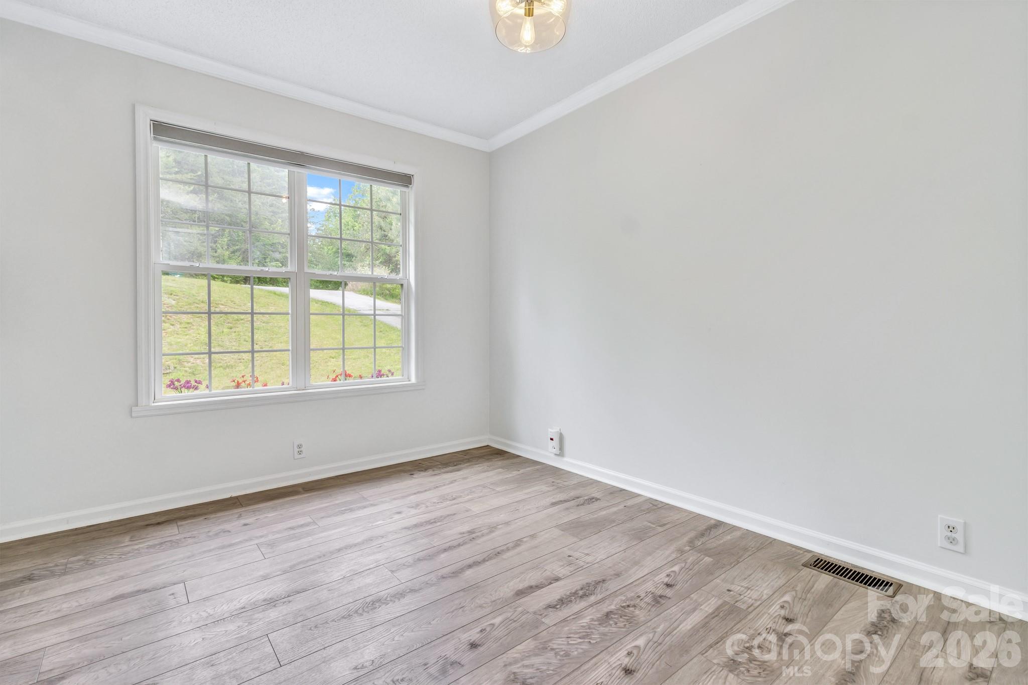 One Oak Estates - Residential