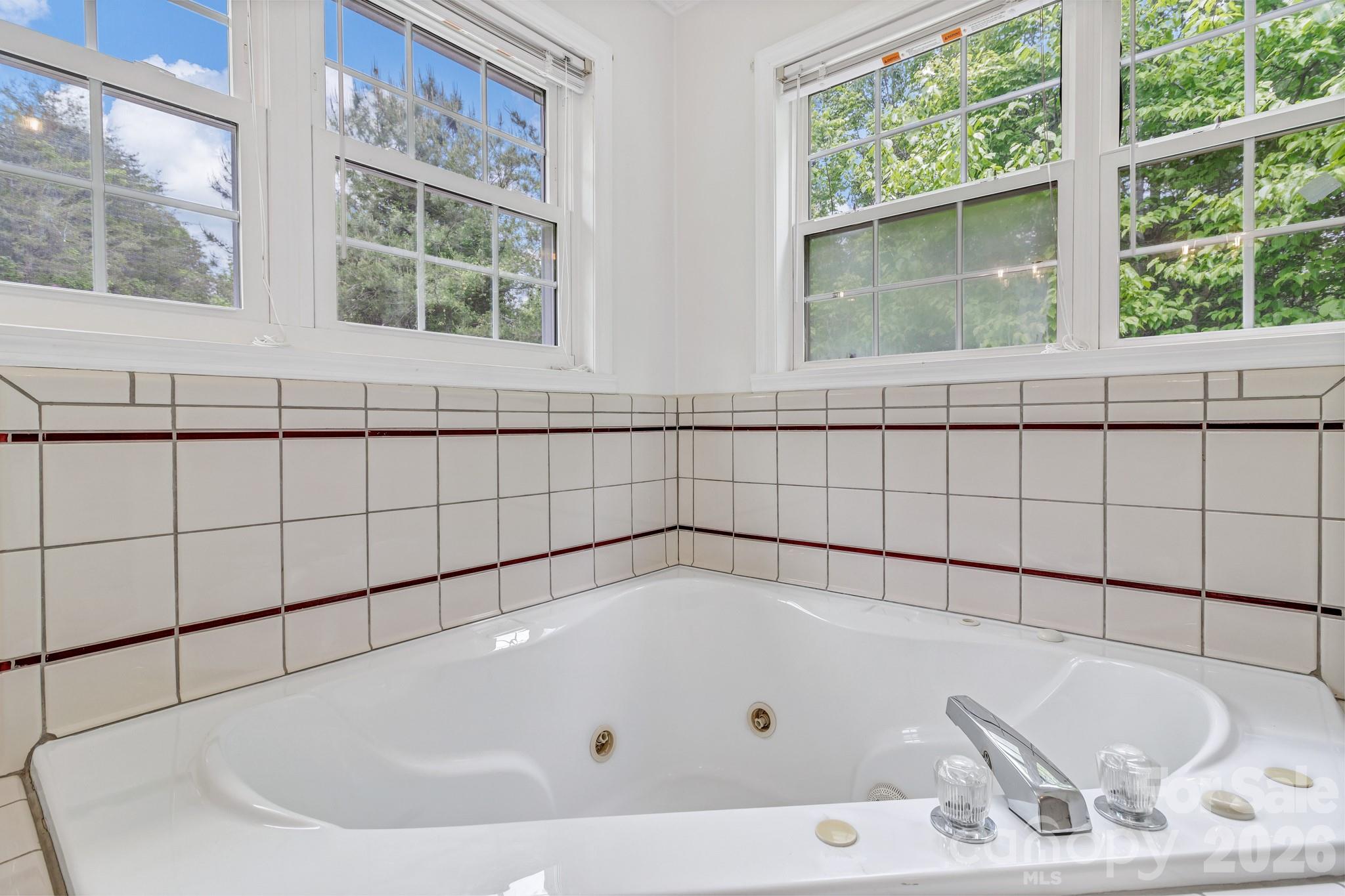 One Oak Estates - Residential