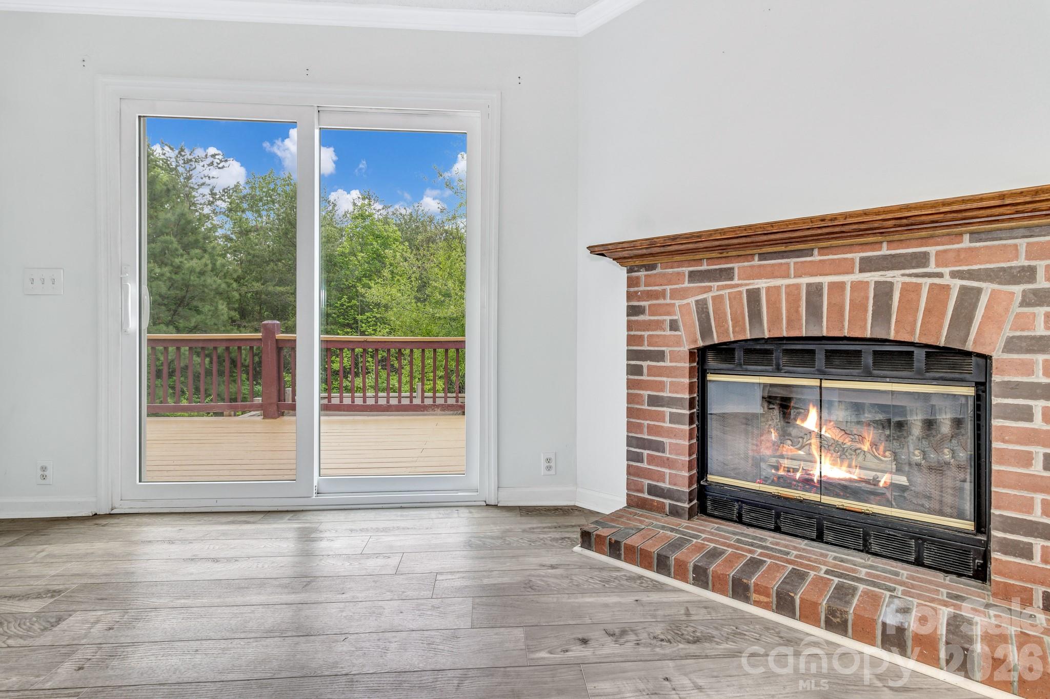 One Oak Estates - Residential