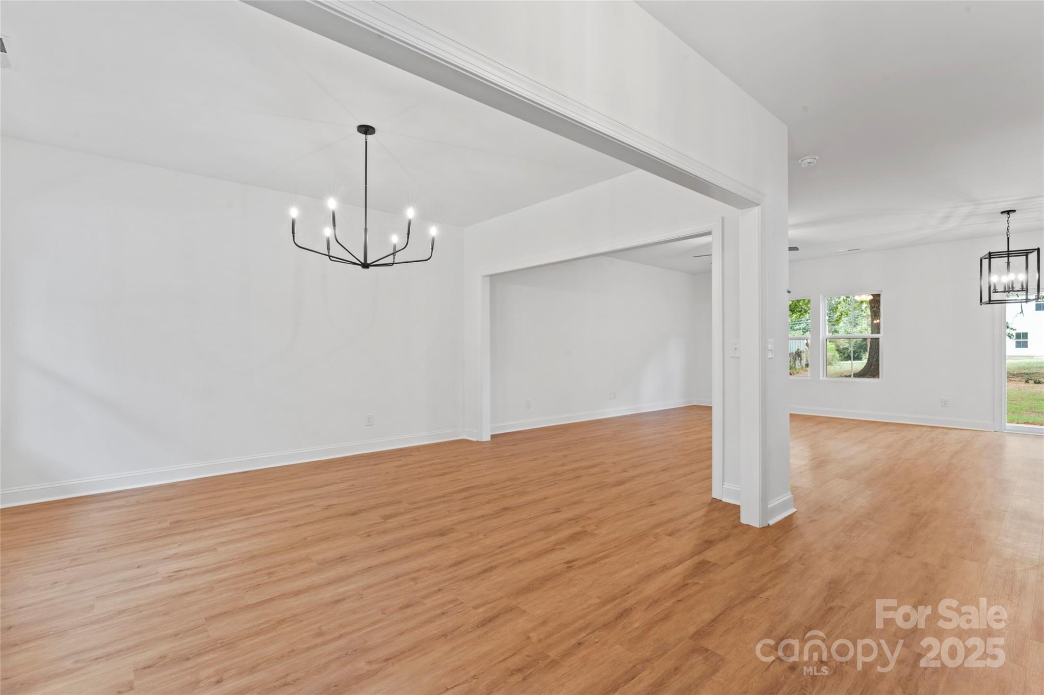 329 Henderson Circle