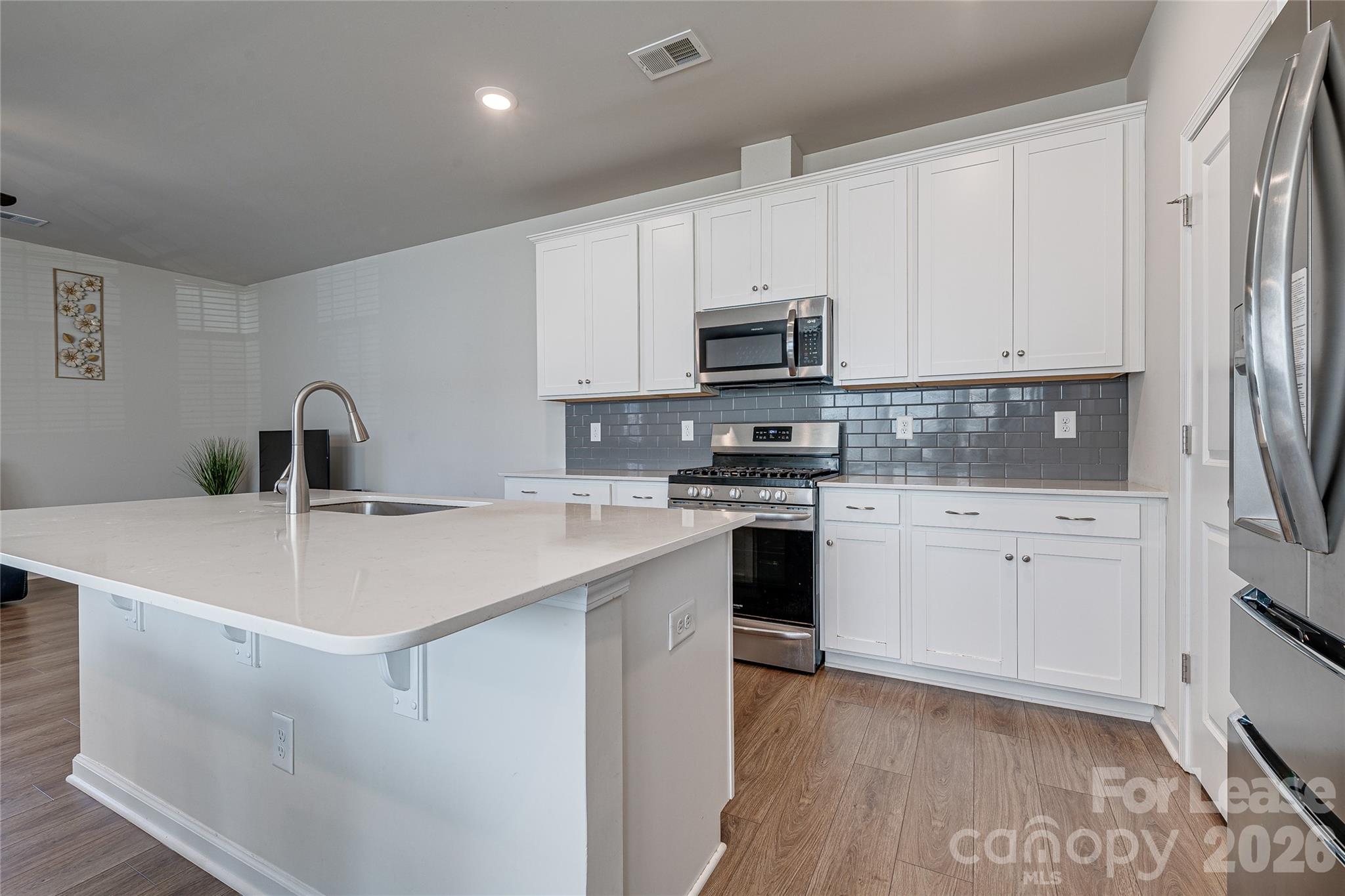 Chateau - Residential Lease