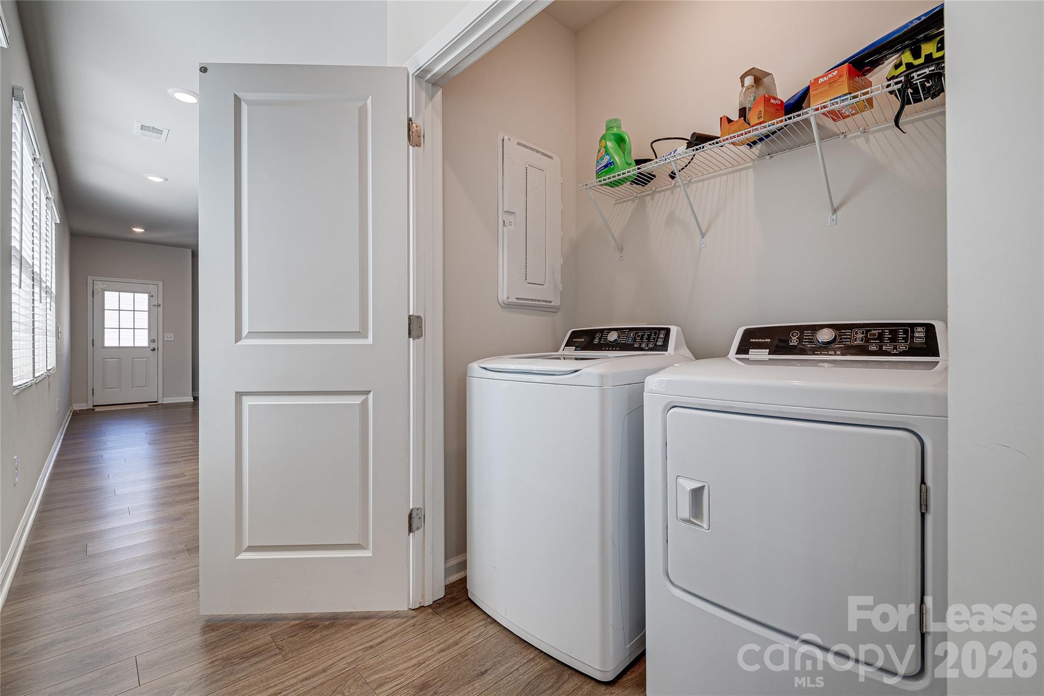 15776 Country House Street