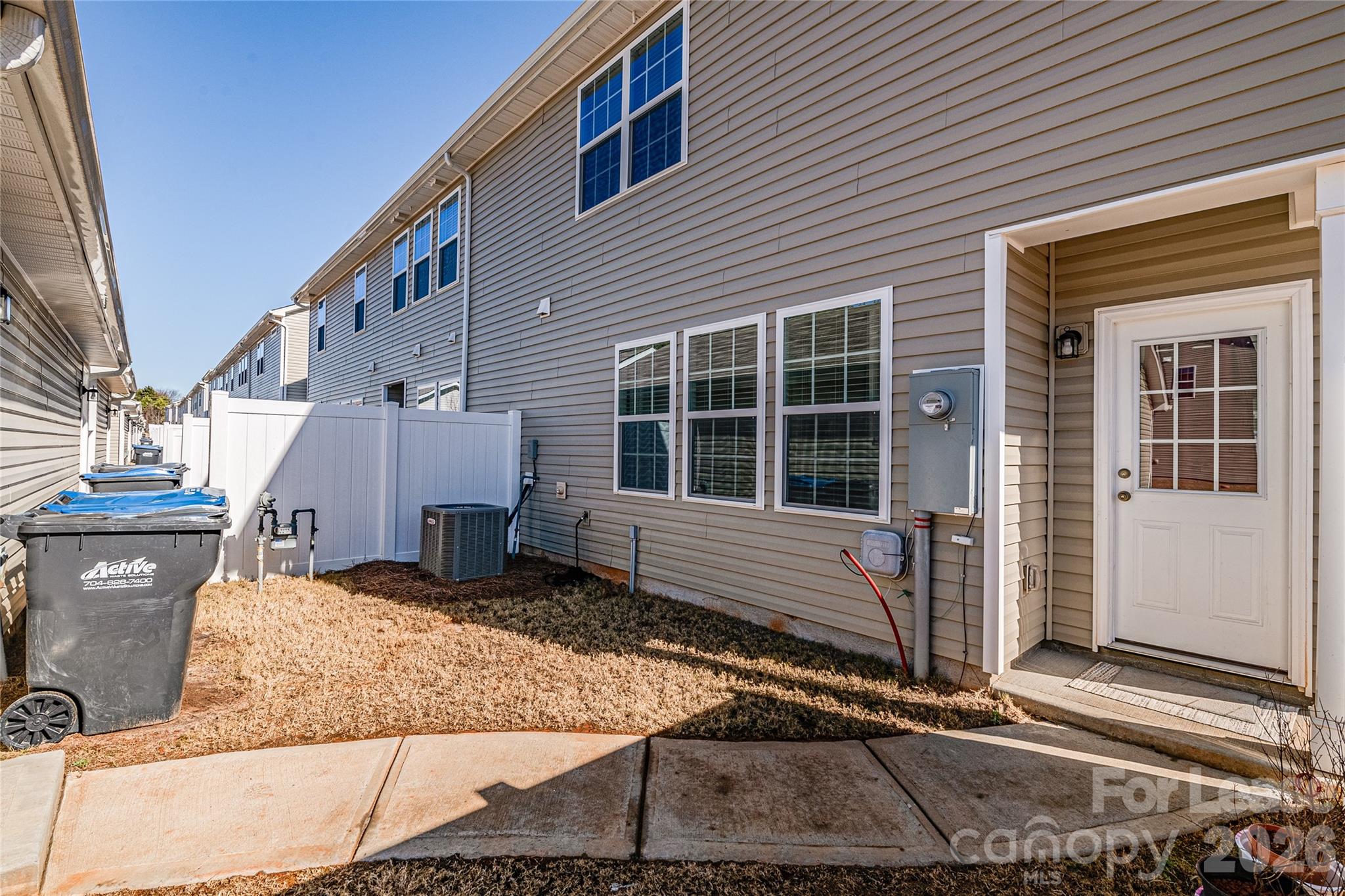 Chateau - Residential Lease