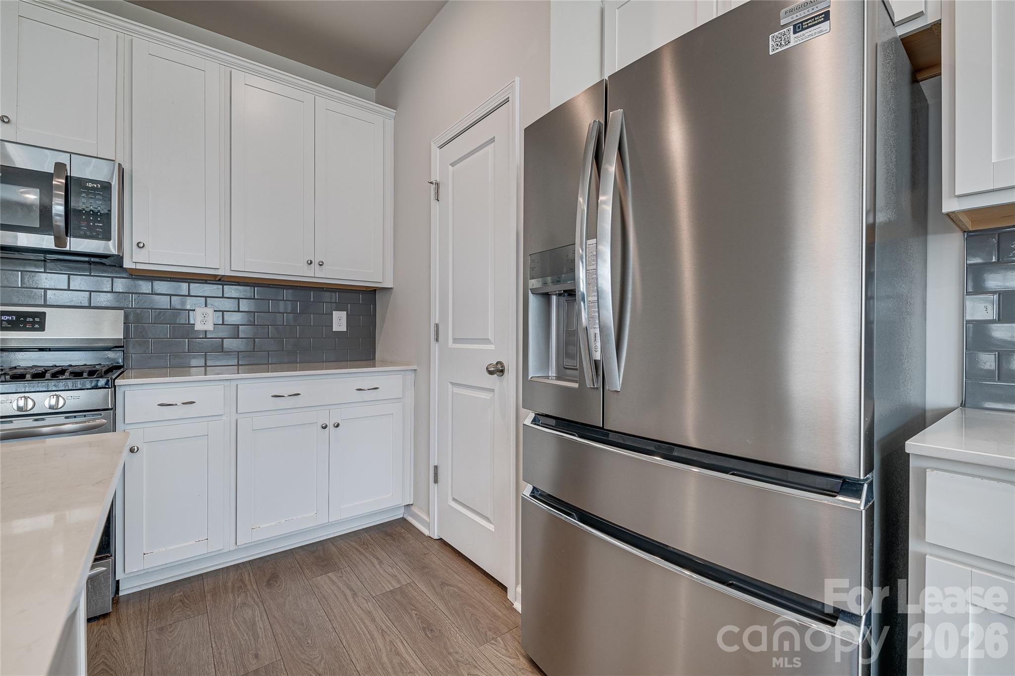 Chateau - Residential Lease