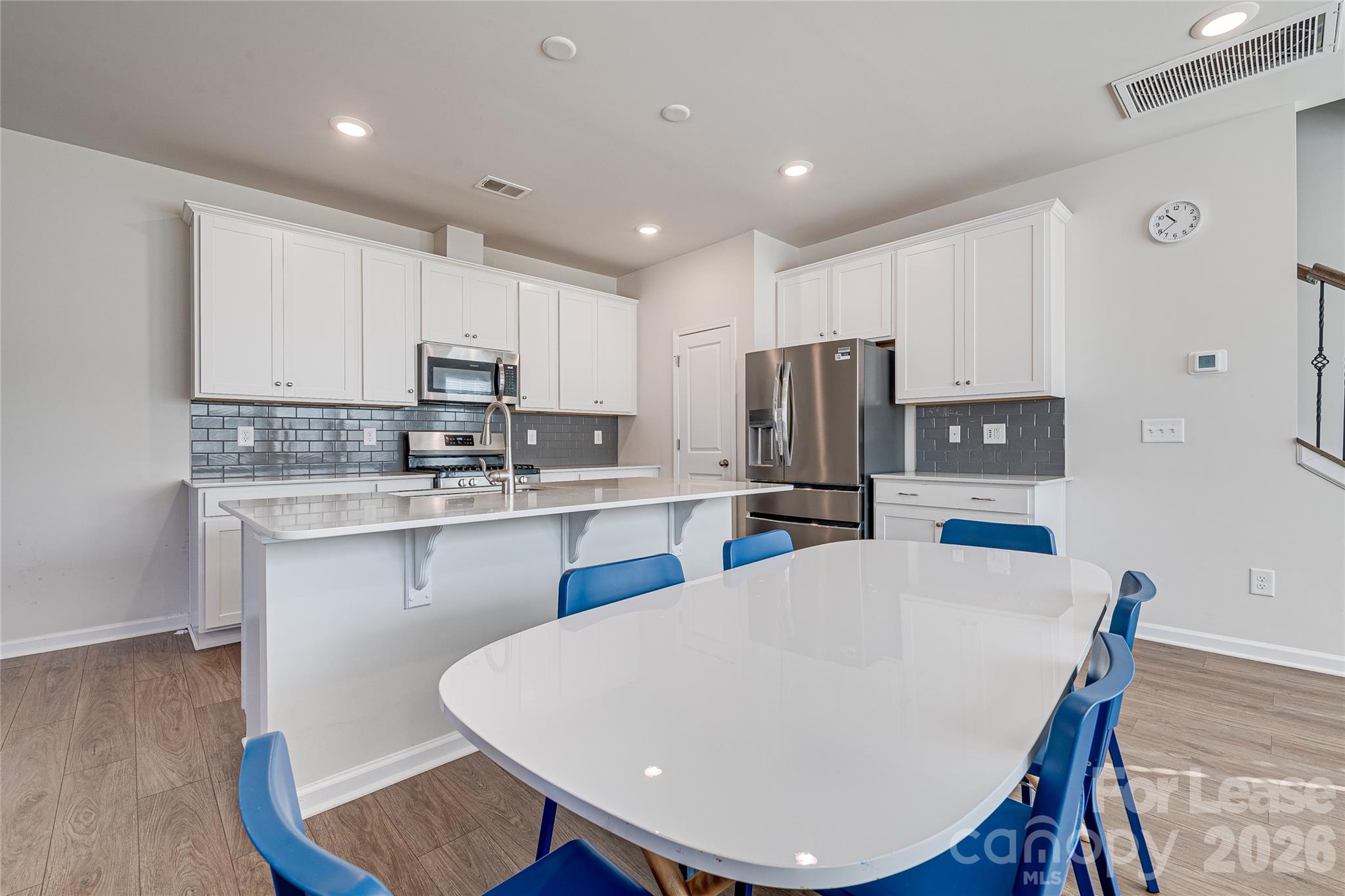 Chateau - Residential Lease