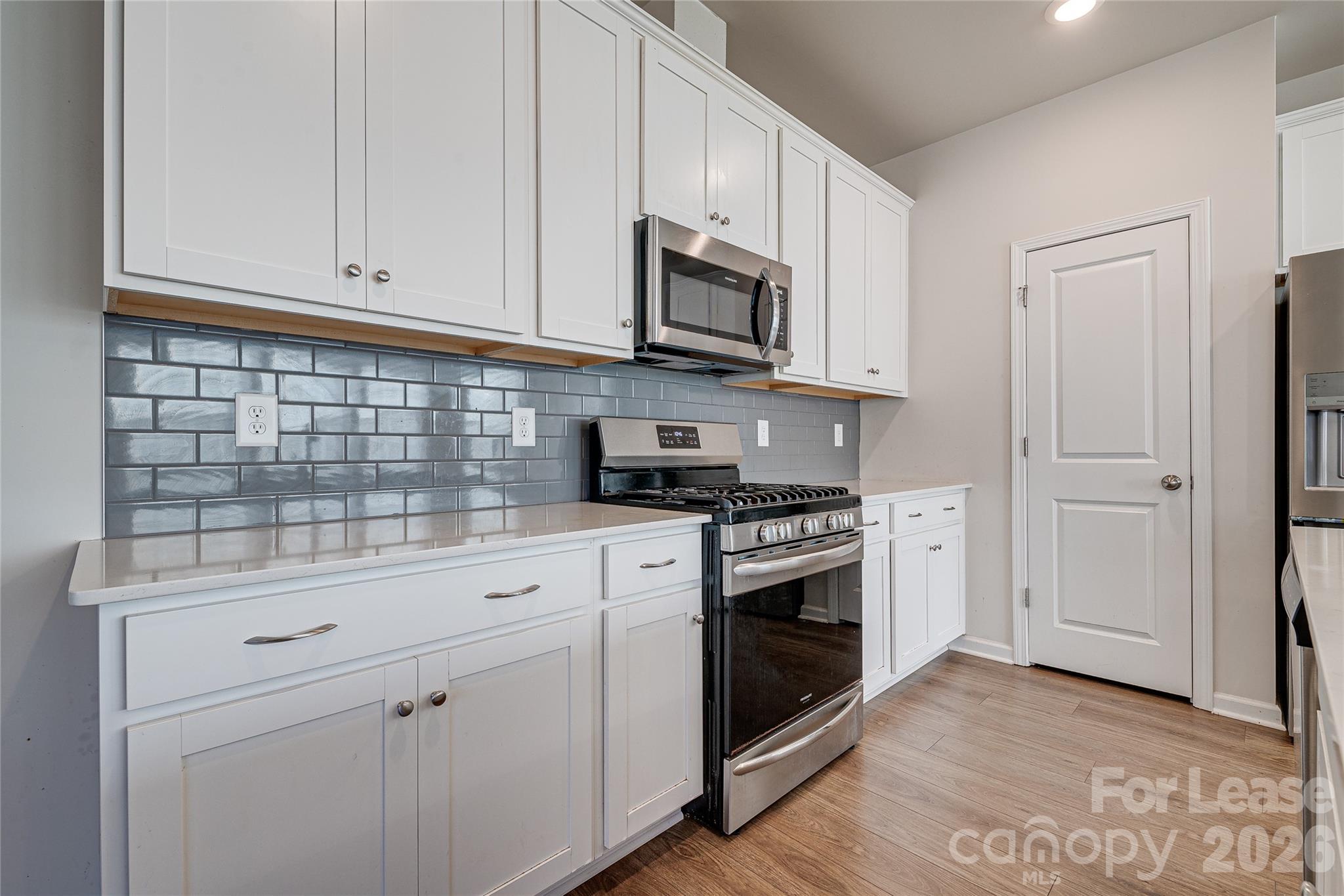 Chateau - Residential Lease