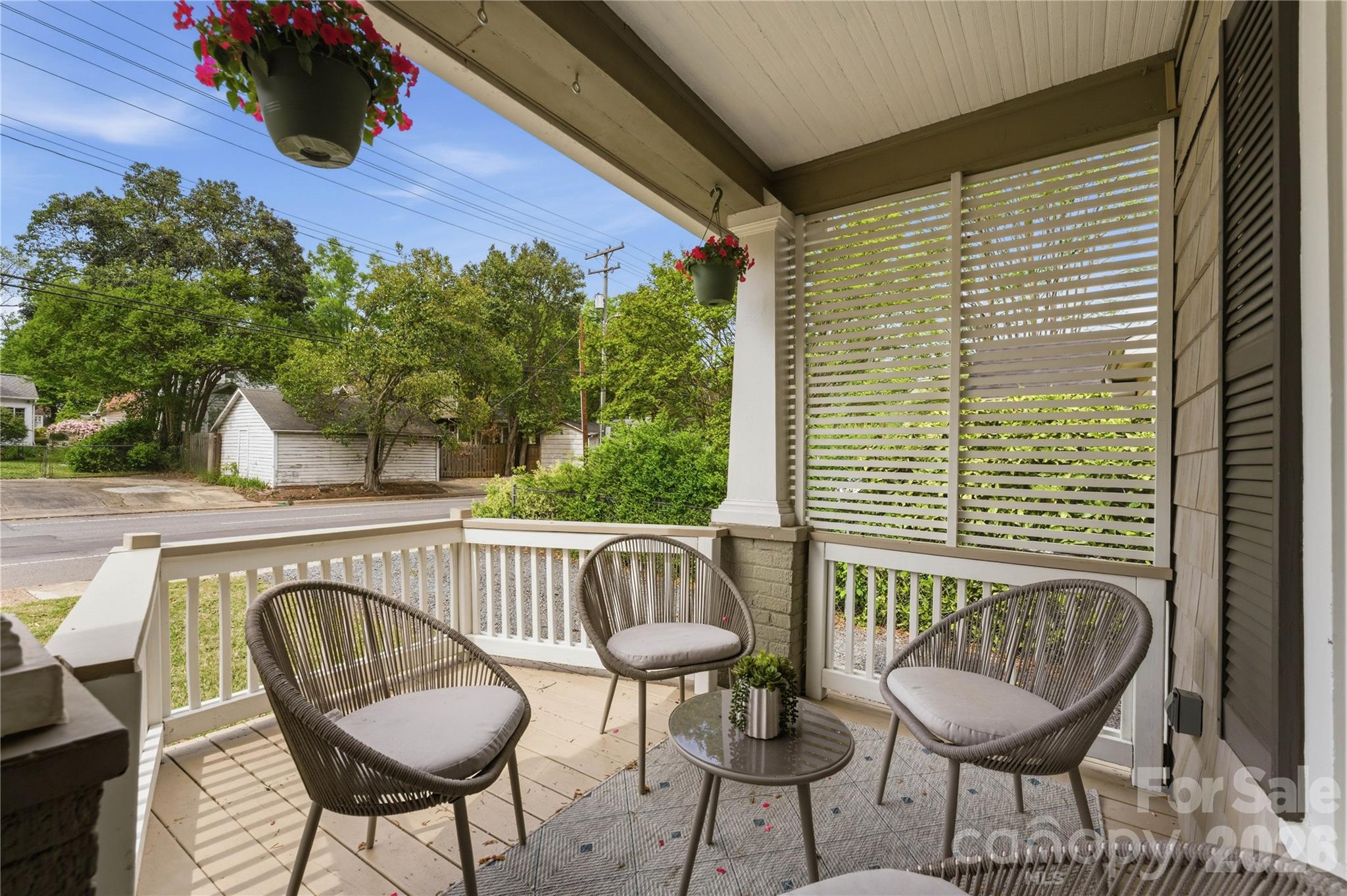 2115 Kenilworth Avenue