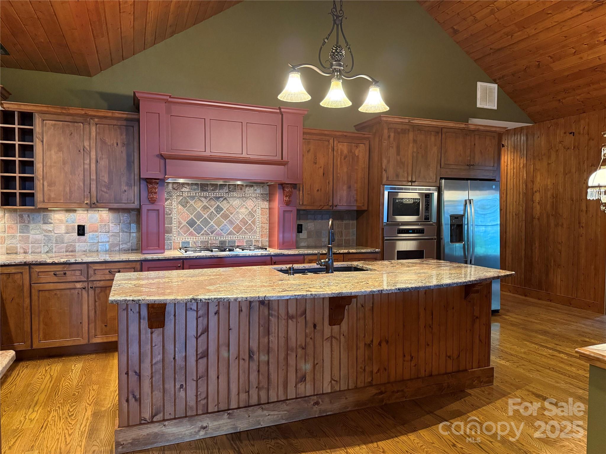 321 Sunset Point Road